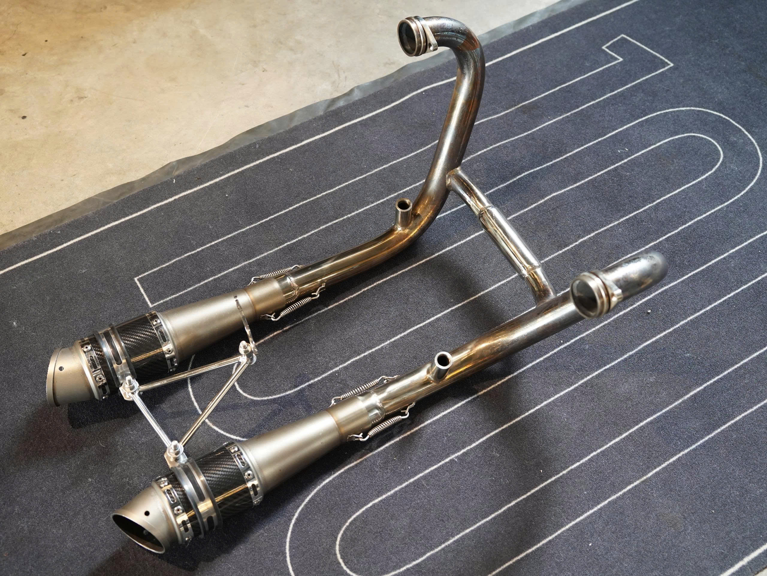 Pô K-Speed carbon full system cho BMW RNinet - 398 KG