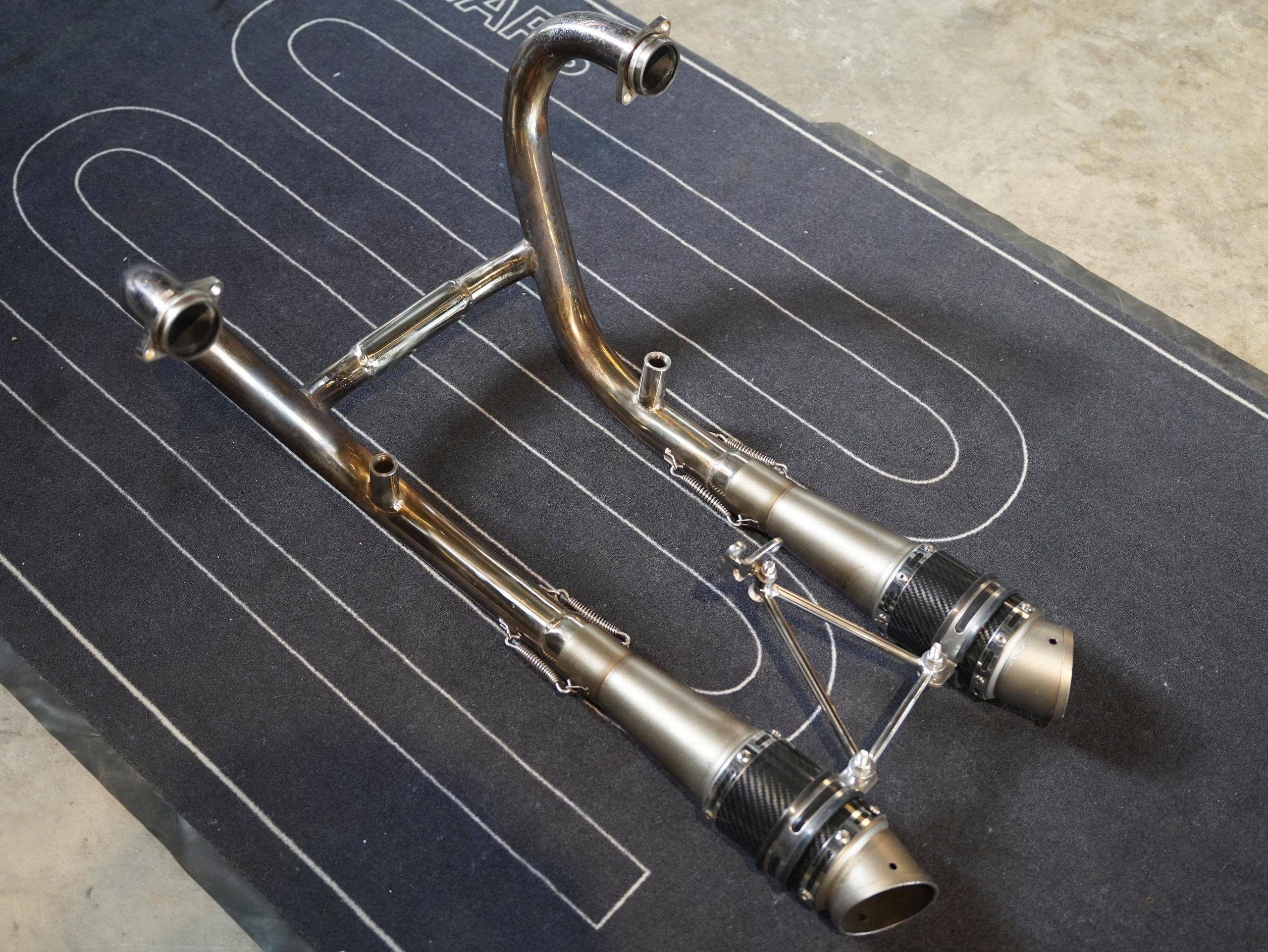 Pô K-Speed carbon full system cho BMW RNinet - 398 KG