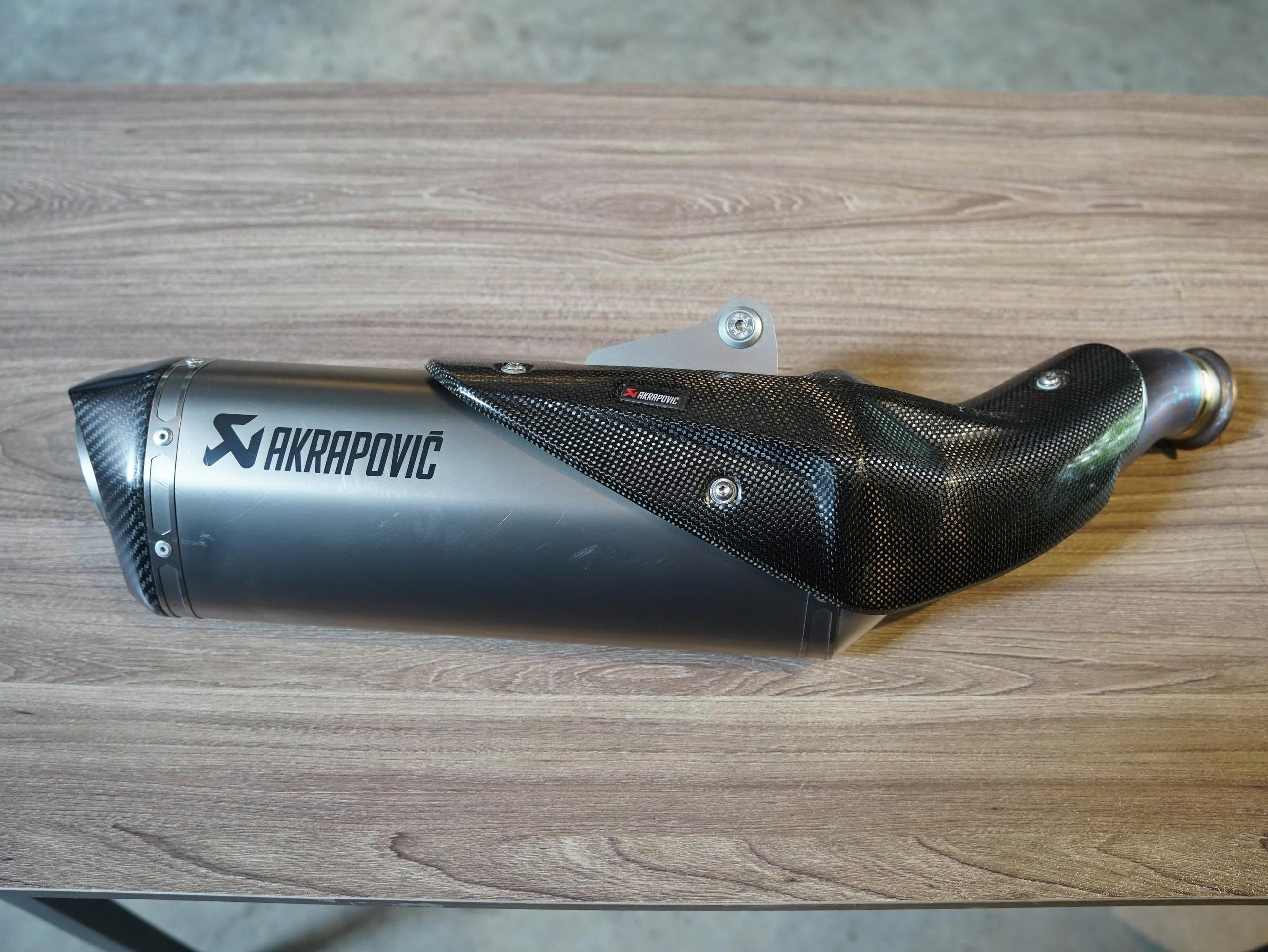 Pô Akrapovic KTM Duke 790 slip-on - 446