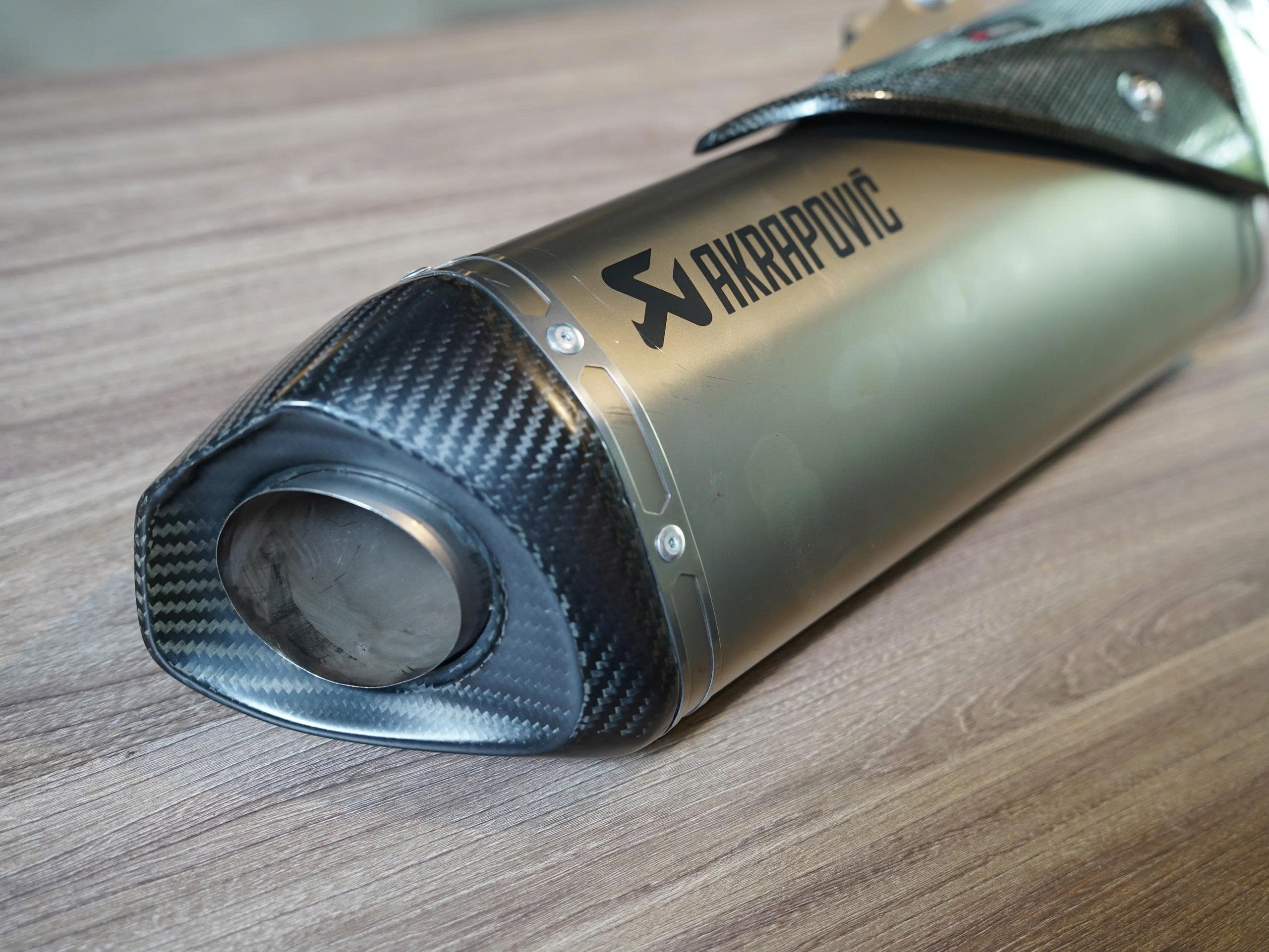 Pô Akrapovic KTM Duke 790 slip-on - 446