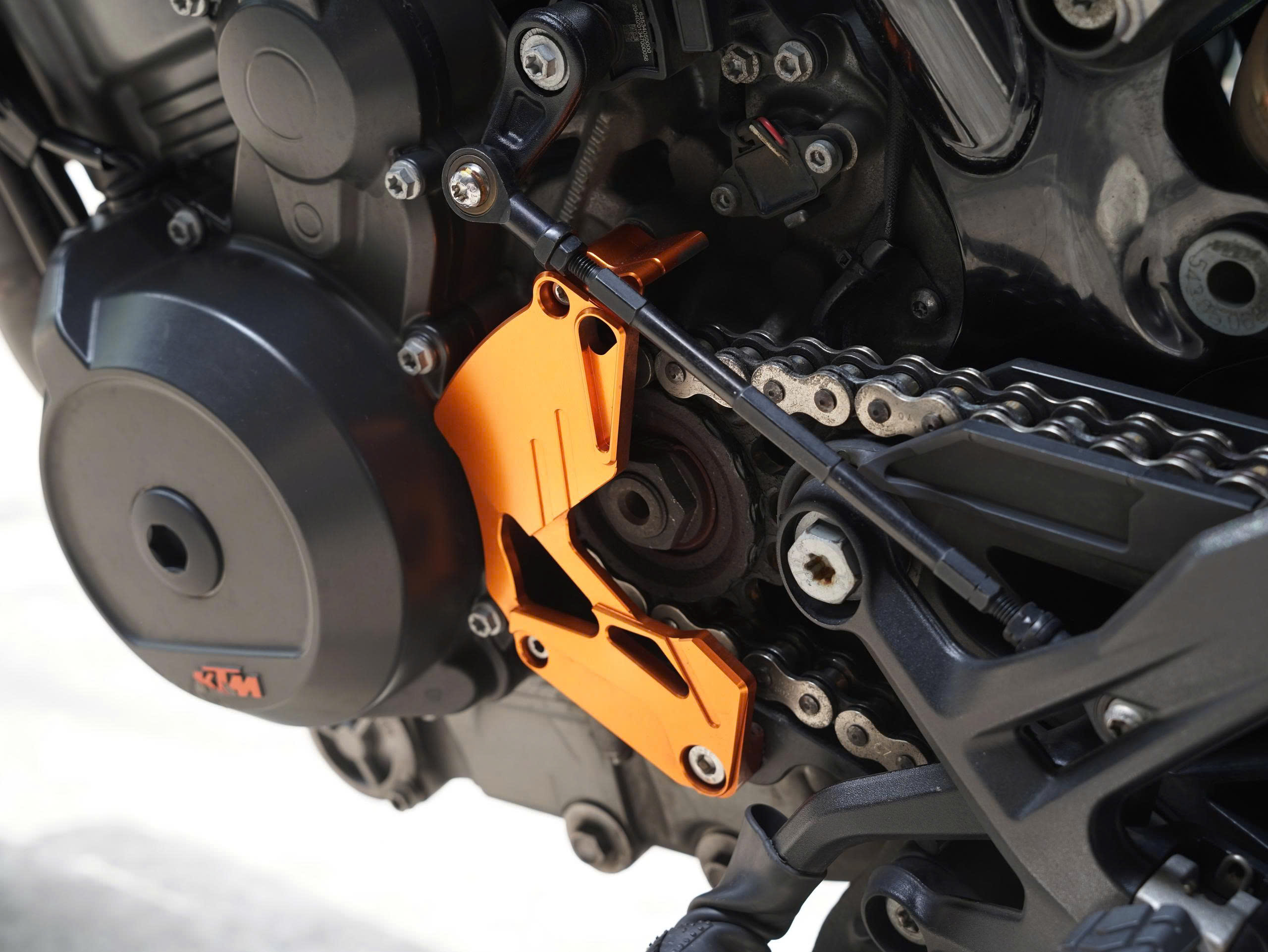 KTM Duke 790 DKLĐ 2022, ODO 13.102 km