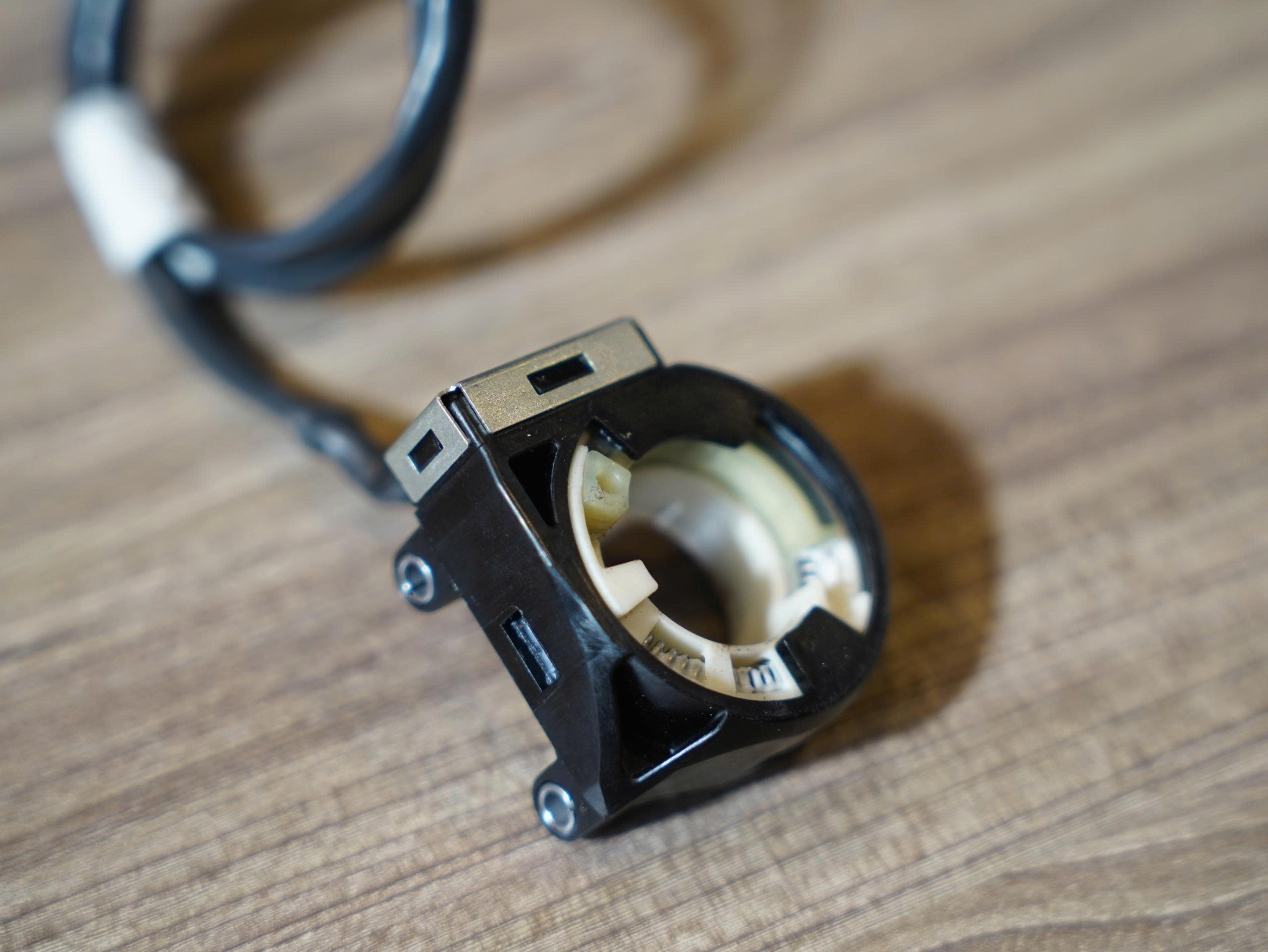 Cảm biến ga cho Triumph T100/T120 - 479