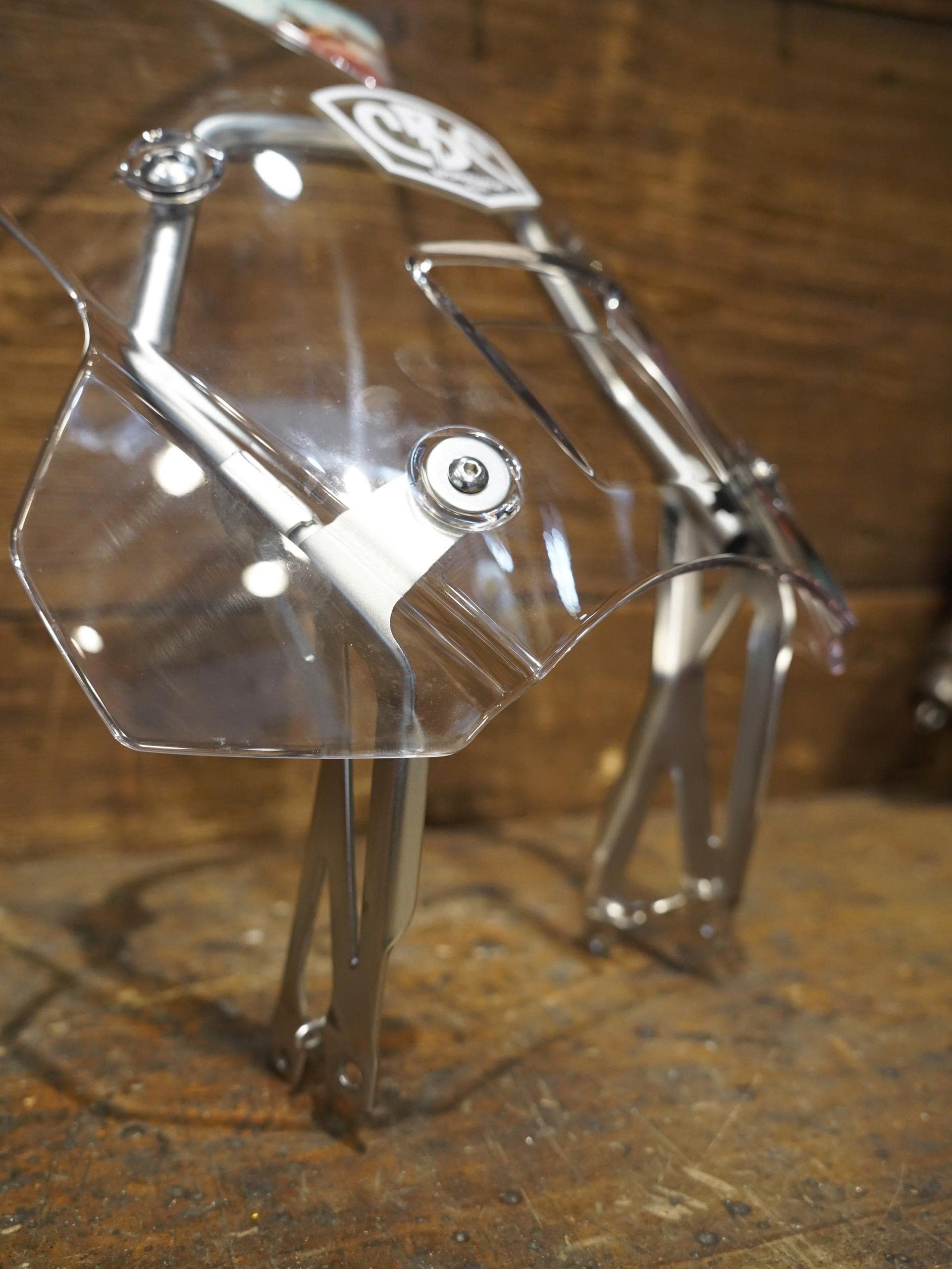 Kính gió Triumph Scrambler 1200 màu bạc - 480 KG