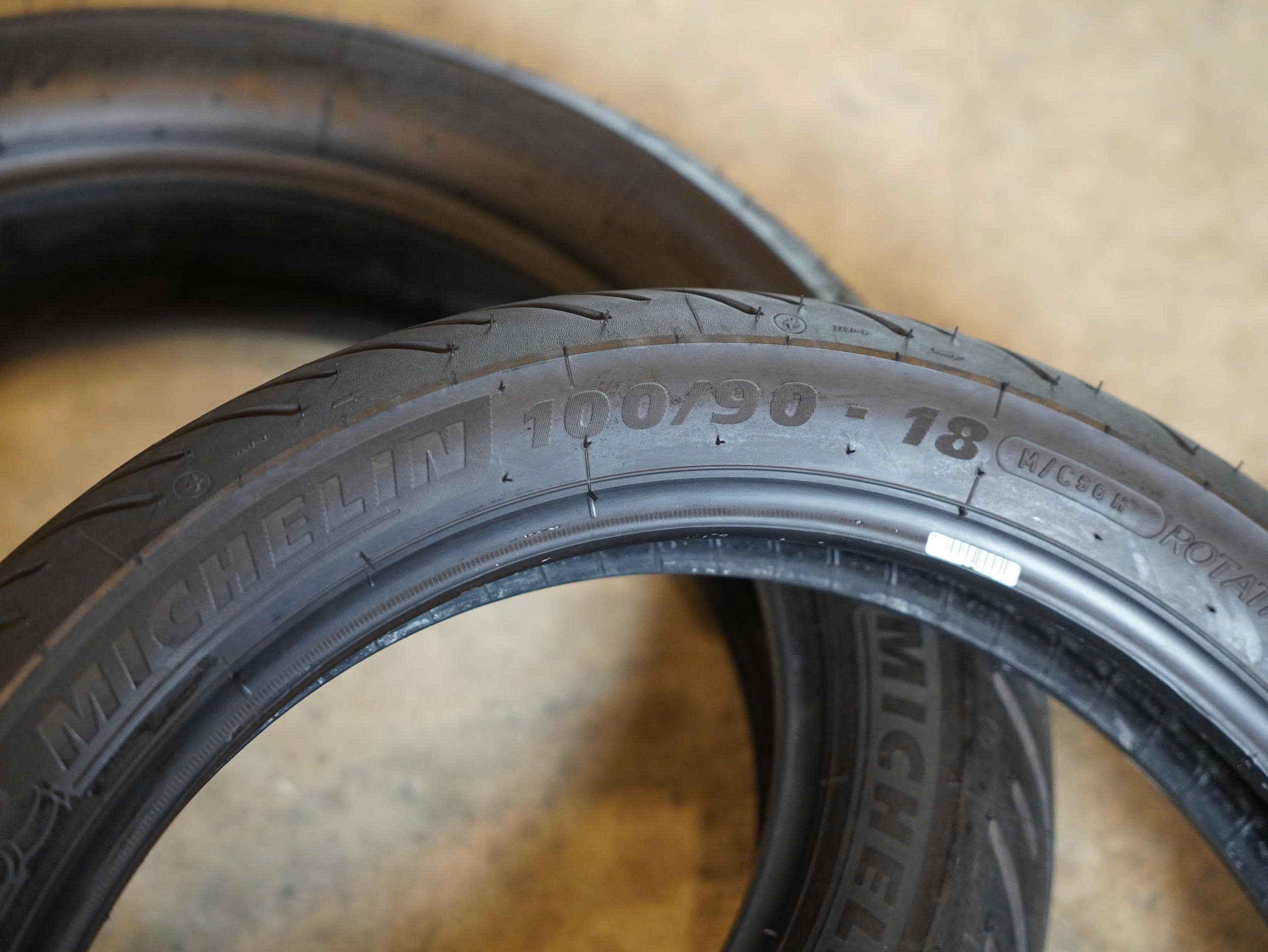 Vỏ Michelin Road Classic cho T100, T120, và Speed Twin 900 - 482
