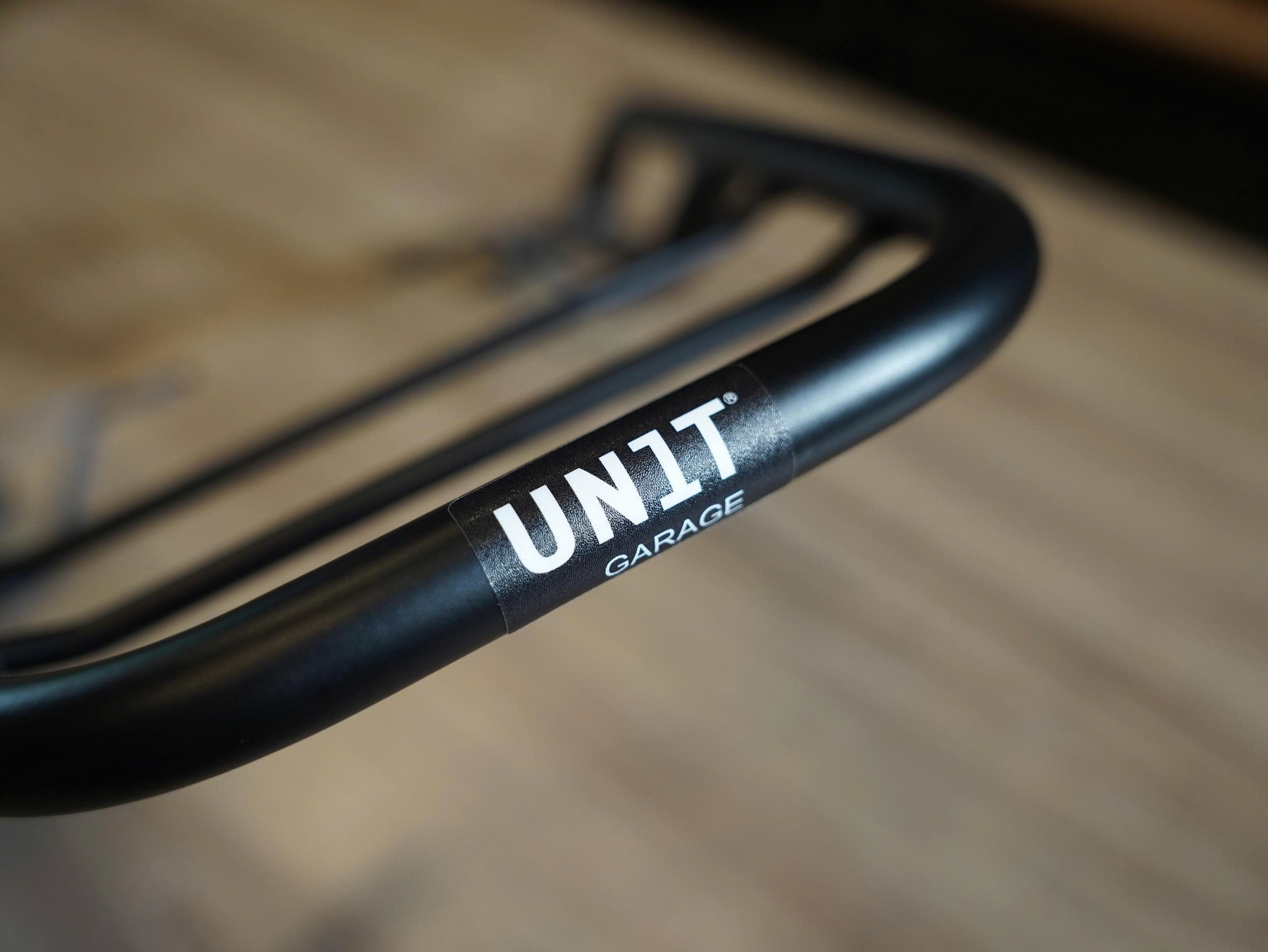 Baga Unit Garage cho BMW RNineT - Đen 498