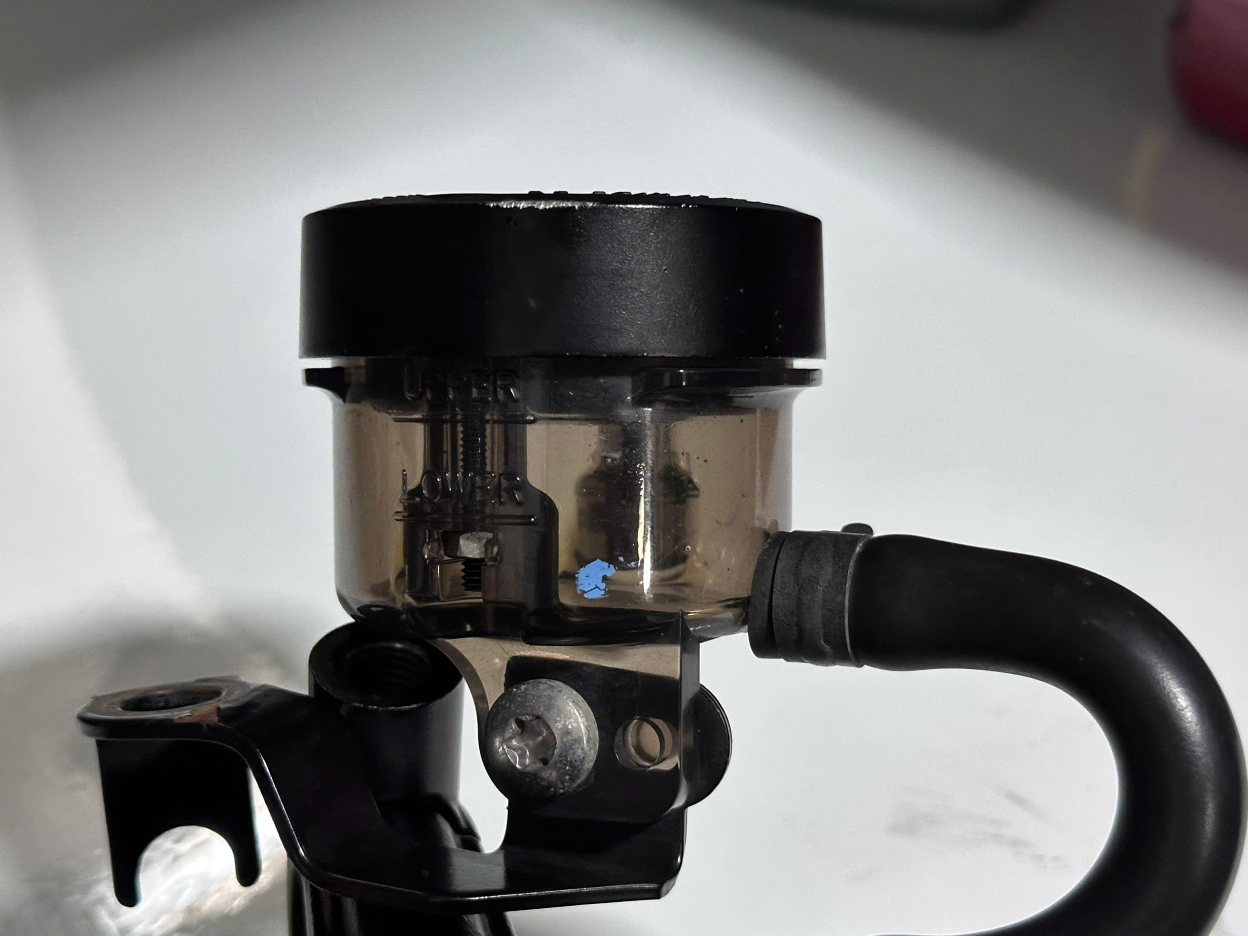 Tay thắng zin tháo xe Triumph Speed Twin 900 - 507 KG