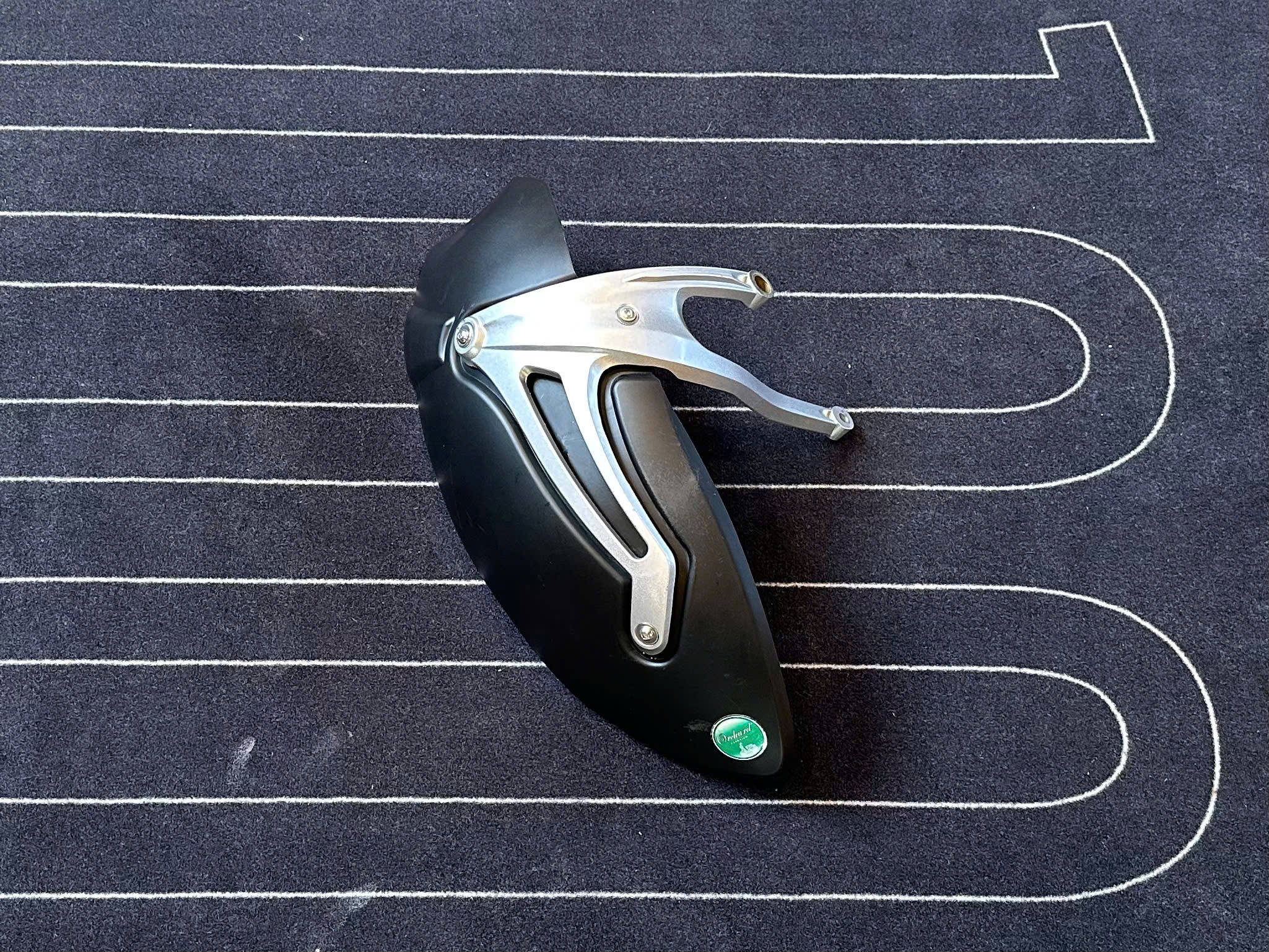 Vè chắn bùn BMW R Ninet - 557 KG