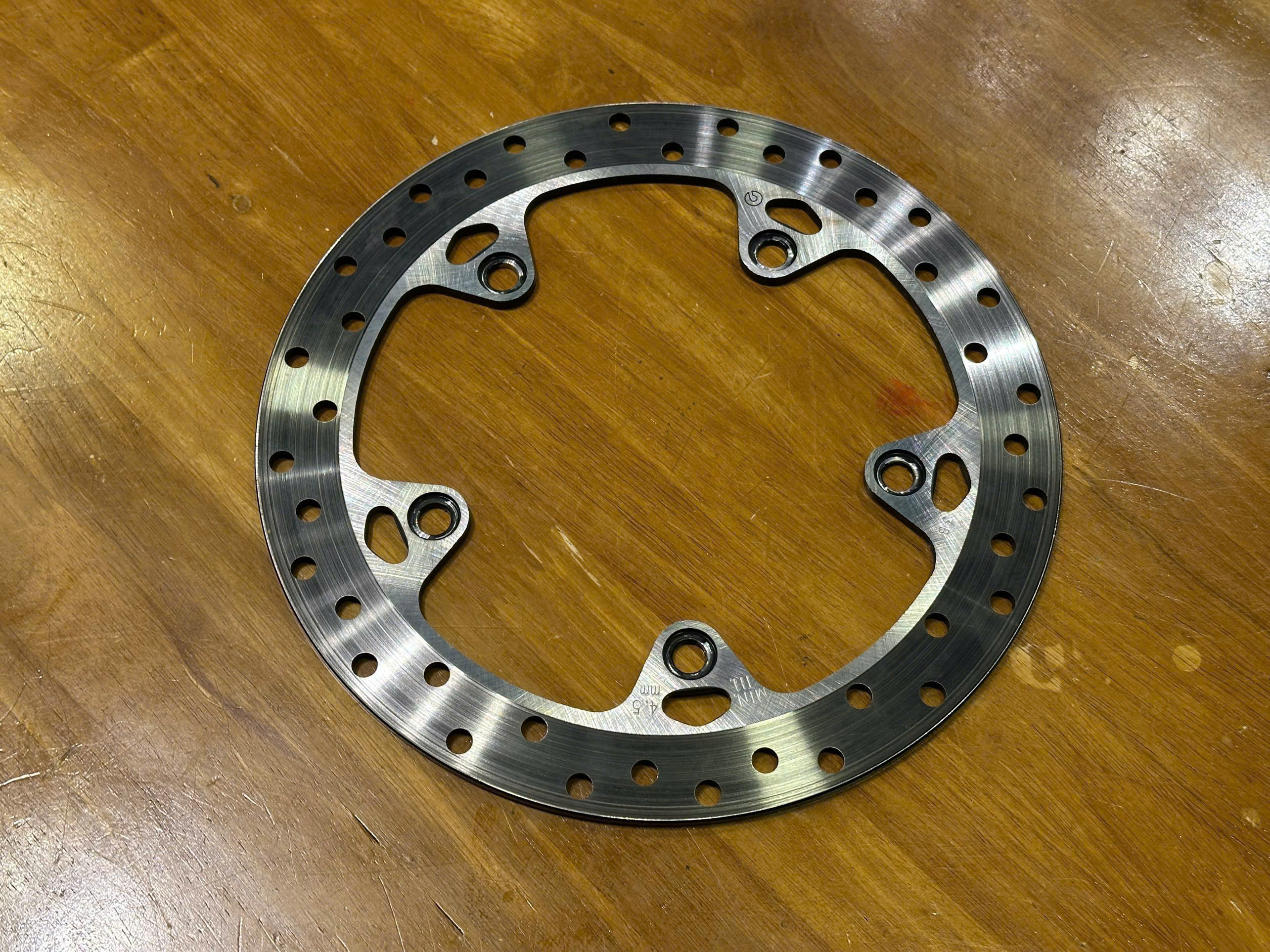 Cặp đĩa thắng trước + đĩa thắng sau zin BMW R Ninet - 550 KG