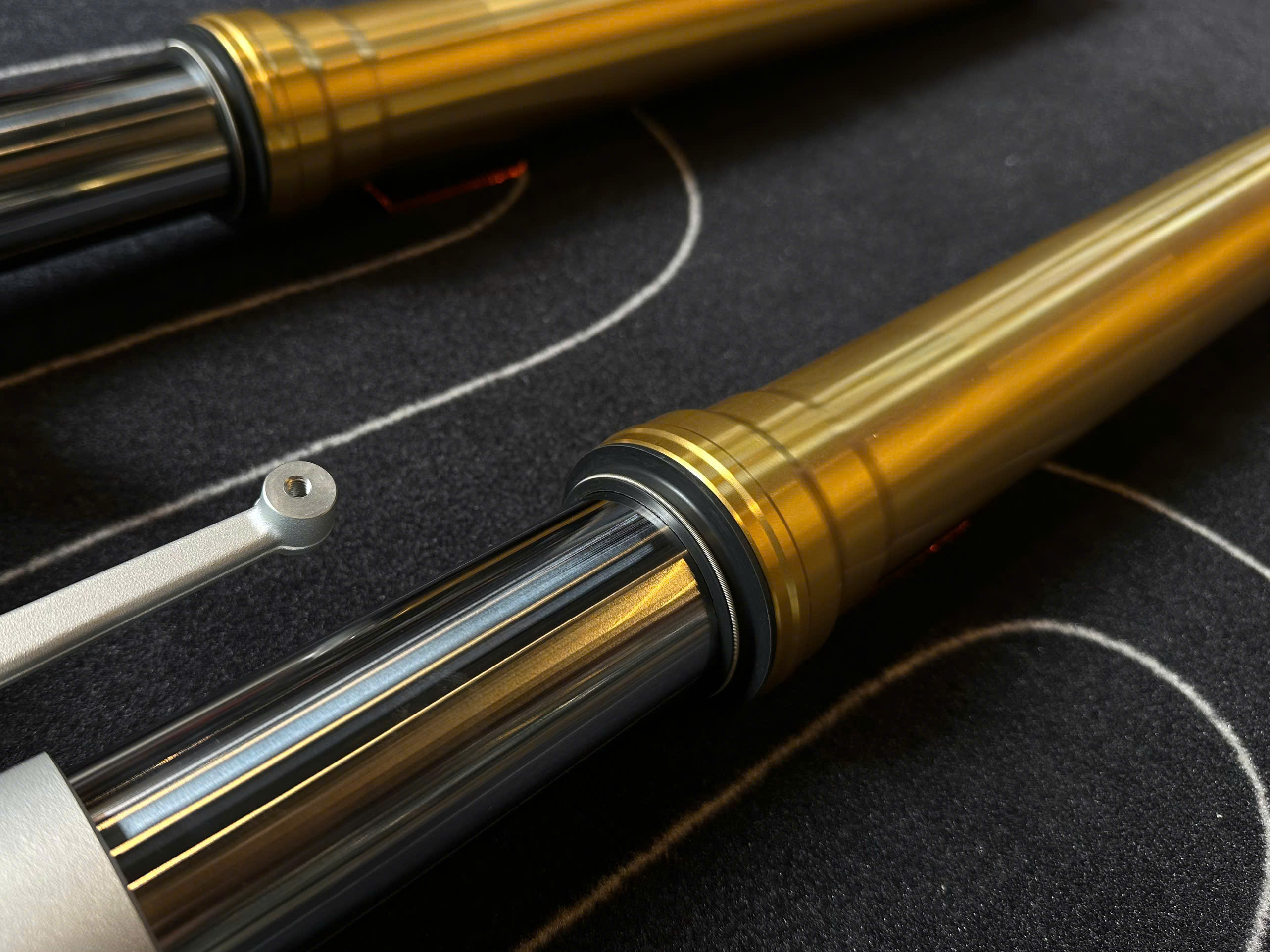 Cặp phuộc zin BMW R Ninet ( 2018 - 23) - 563 KG