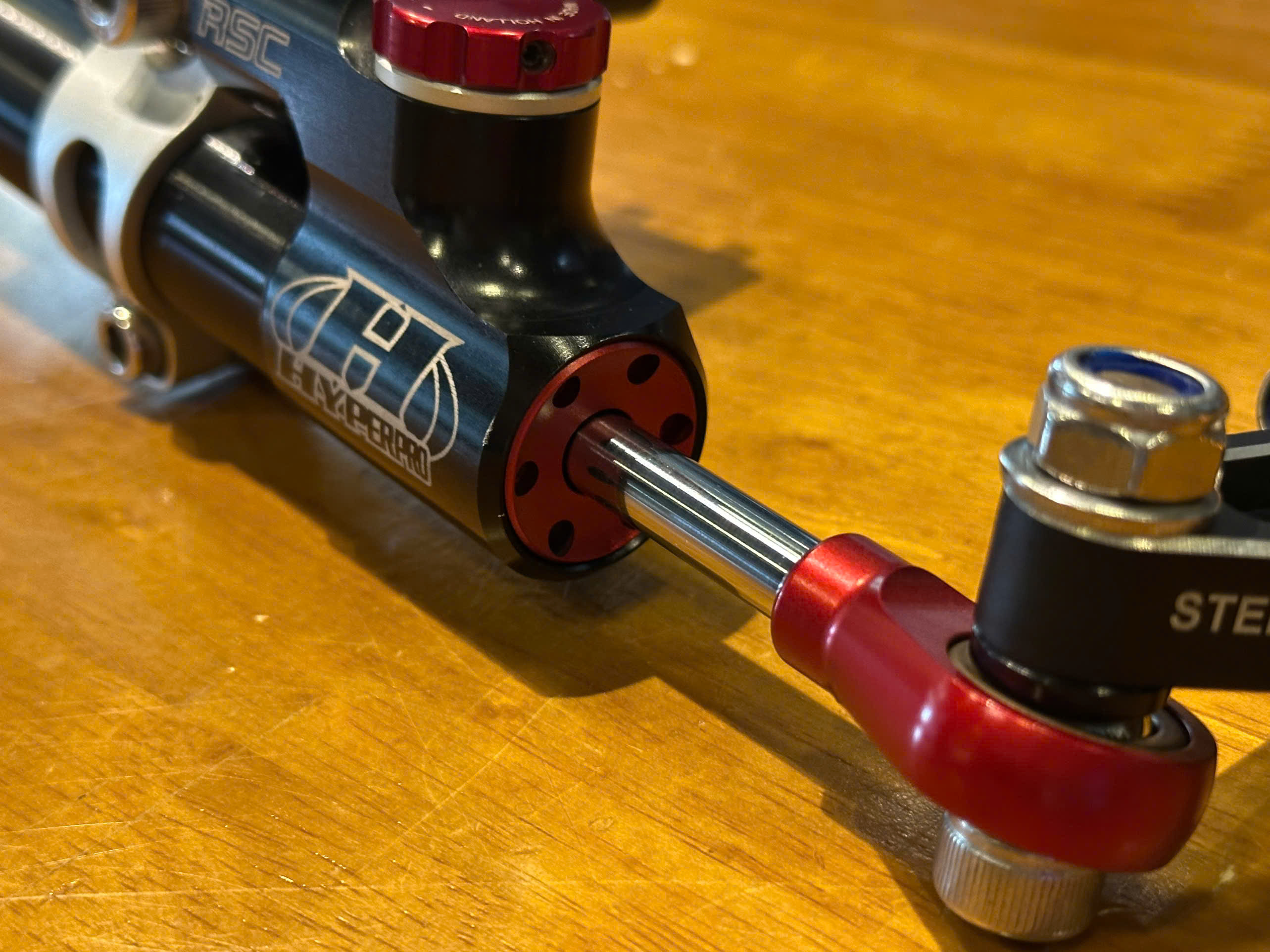 Trợ lực Hyper Pro RSC 75mm kèm pát cho Triumph Speed Twin 900 - 571KG