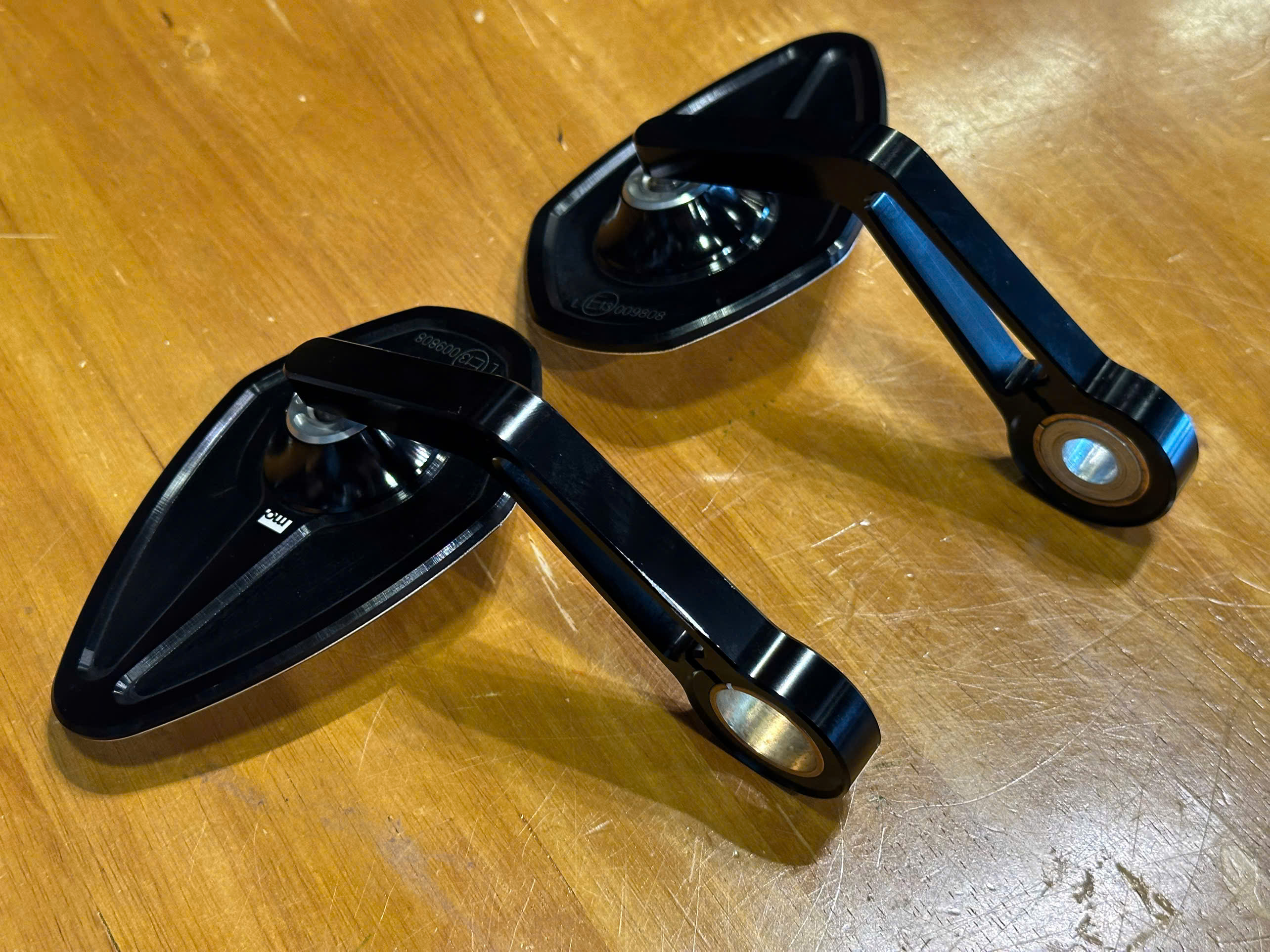 Gương gù Motogadget Sport 130 - 580KG