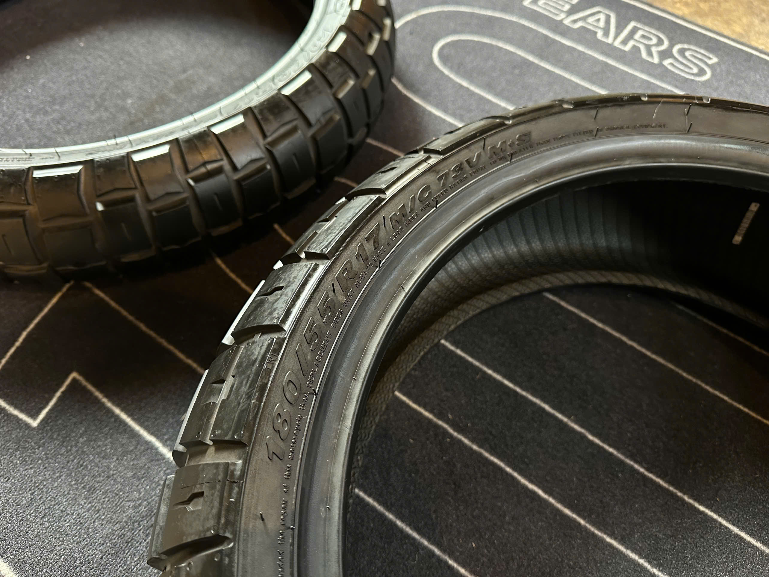 Cặp vỏ Pirelli Scorpion Rally STR 180/55-17 120/70-17 - 623 KG