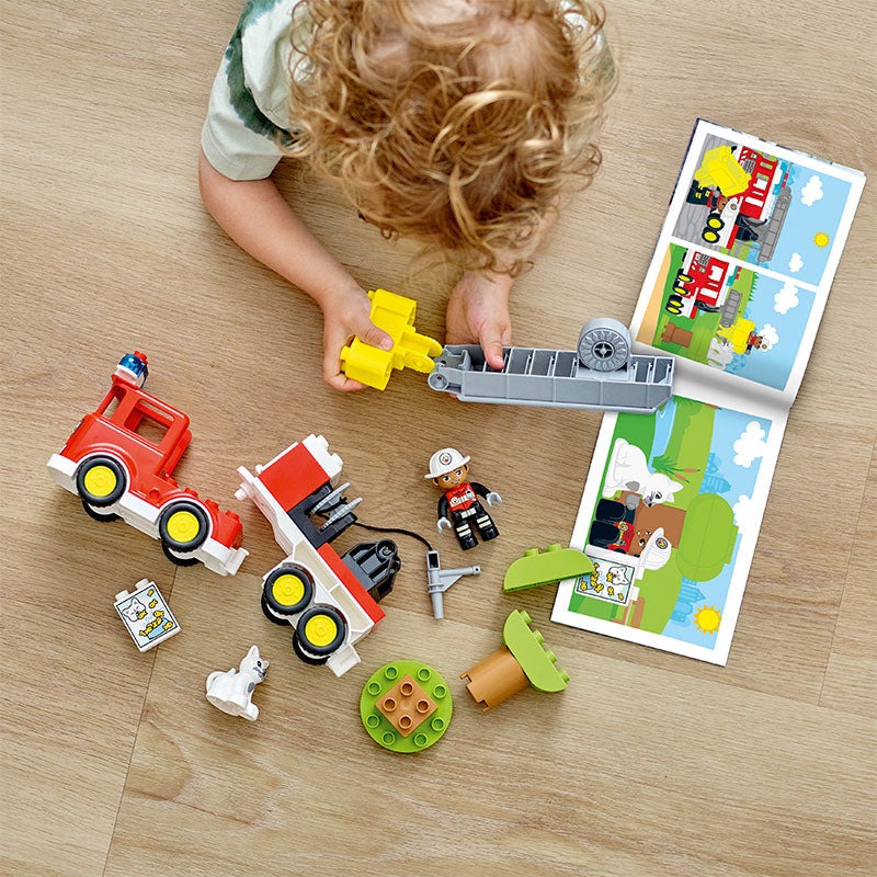 Đồ Chơi Lắp Ráp Xe Cứu Hỏa LEGO DUPLO 10969