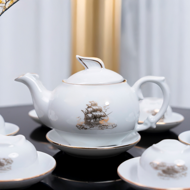 Bộ ấm chén sứ trắng thuyền buồm