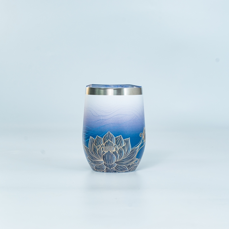 LIÊN NGUYỆT TỊNH TÂM: KHOẢNG LẶNG TINH TẾ GIỮA PHỐ THỊ