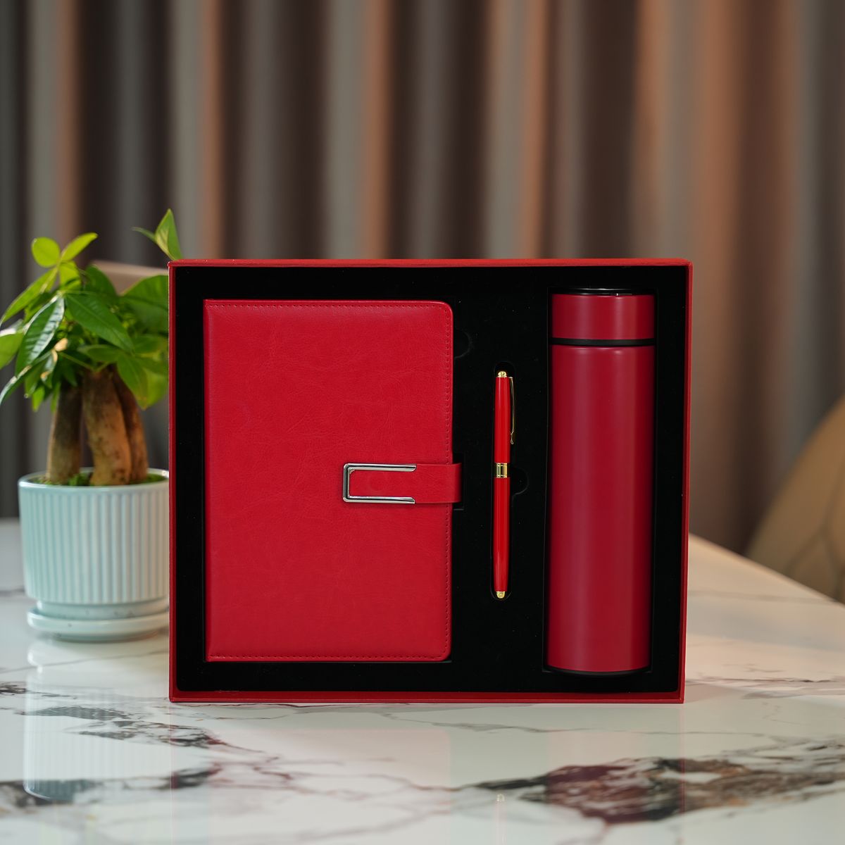 Ruby mang đến sản phẩm đồng bộ thiết kế – màu sắc chuyên nghiệp