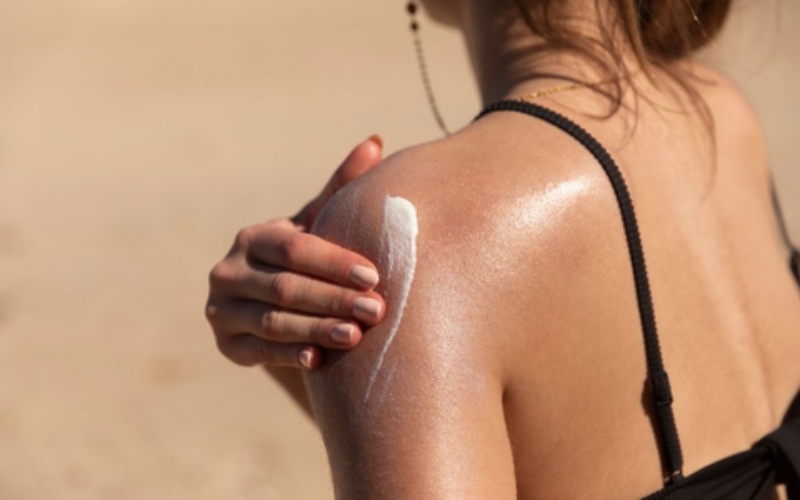 Kỹ thuật bôi kem chống nắng chuẩn