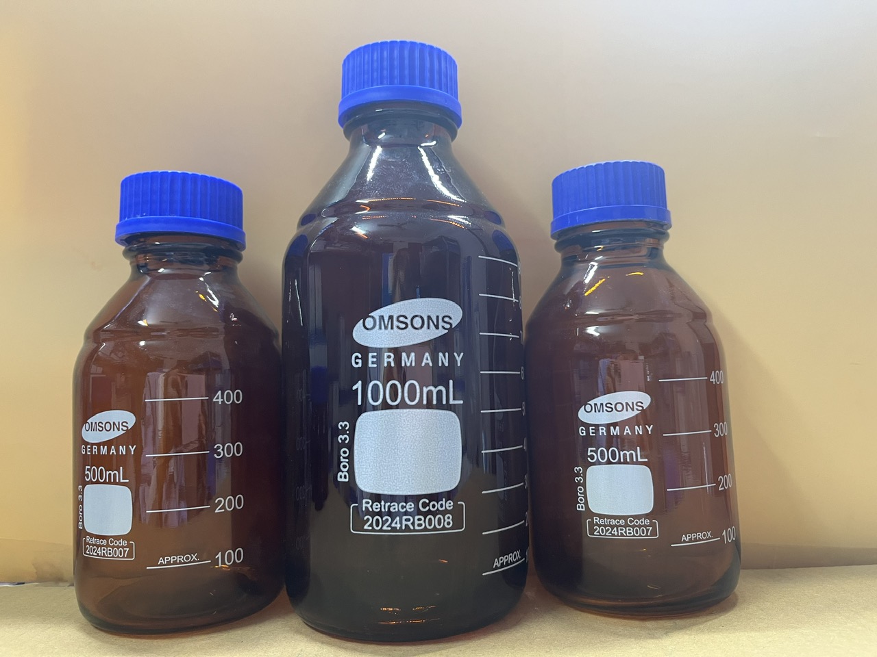 Chai trung tính nâu nắp vặn xanh 1000ml, Hãng OMSONS GERMANY