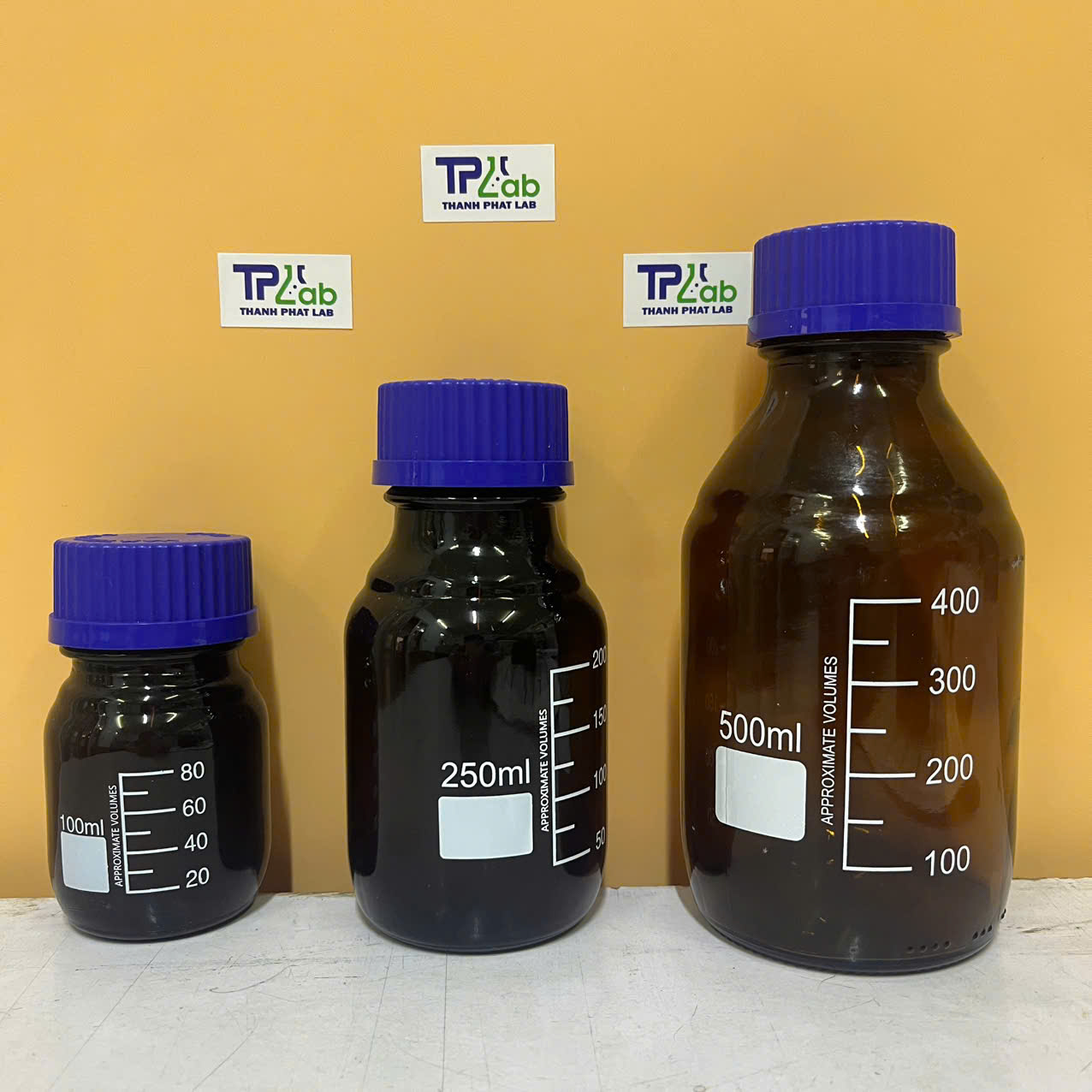 Chai nắp vặn nâu 250ml, Hãng Govlab