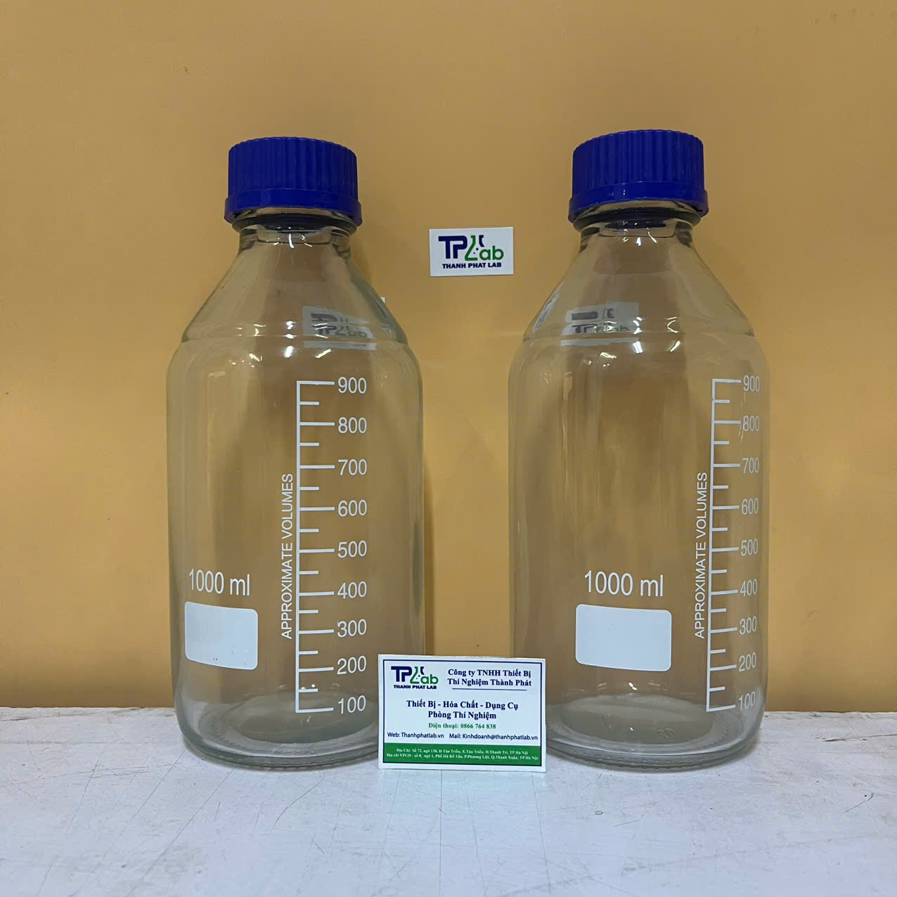 Chai nắp vặn trắng 1000ml, Hãng Govlab