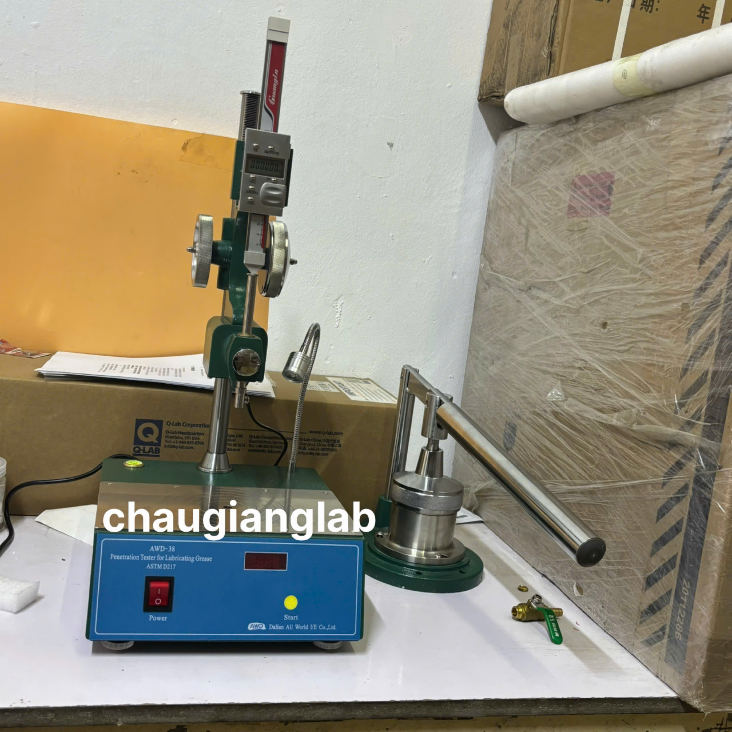 Máy đo độ xuyên của dầu mỡ AWD-38, Trung Quốc