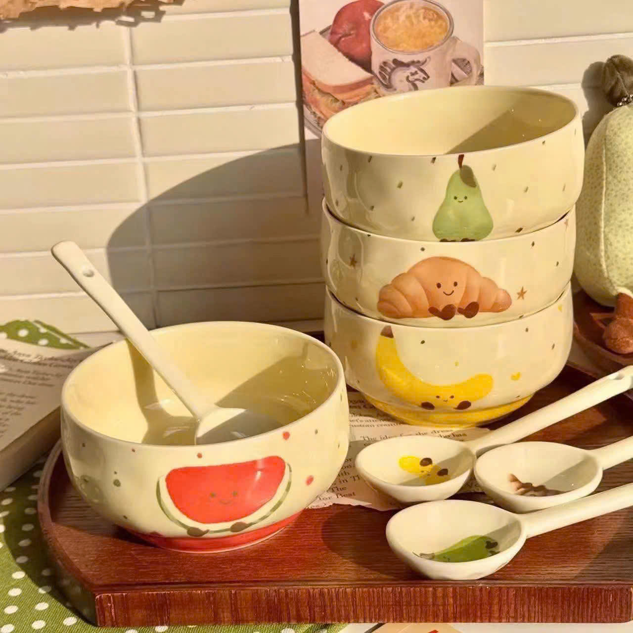Set 4 bát sứ ăn cơm siêu cute hình trái cây size 4.5inch