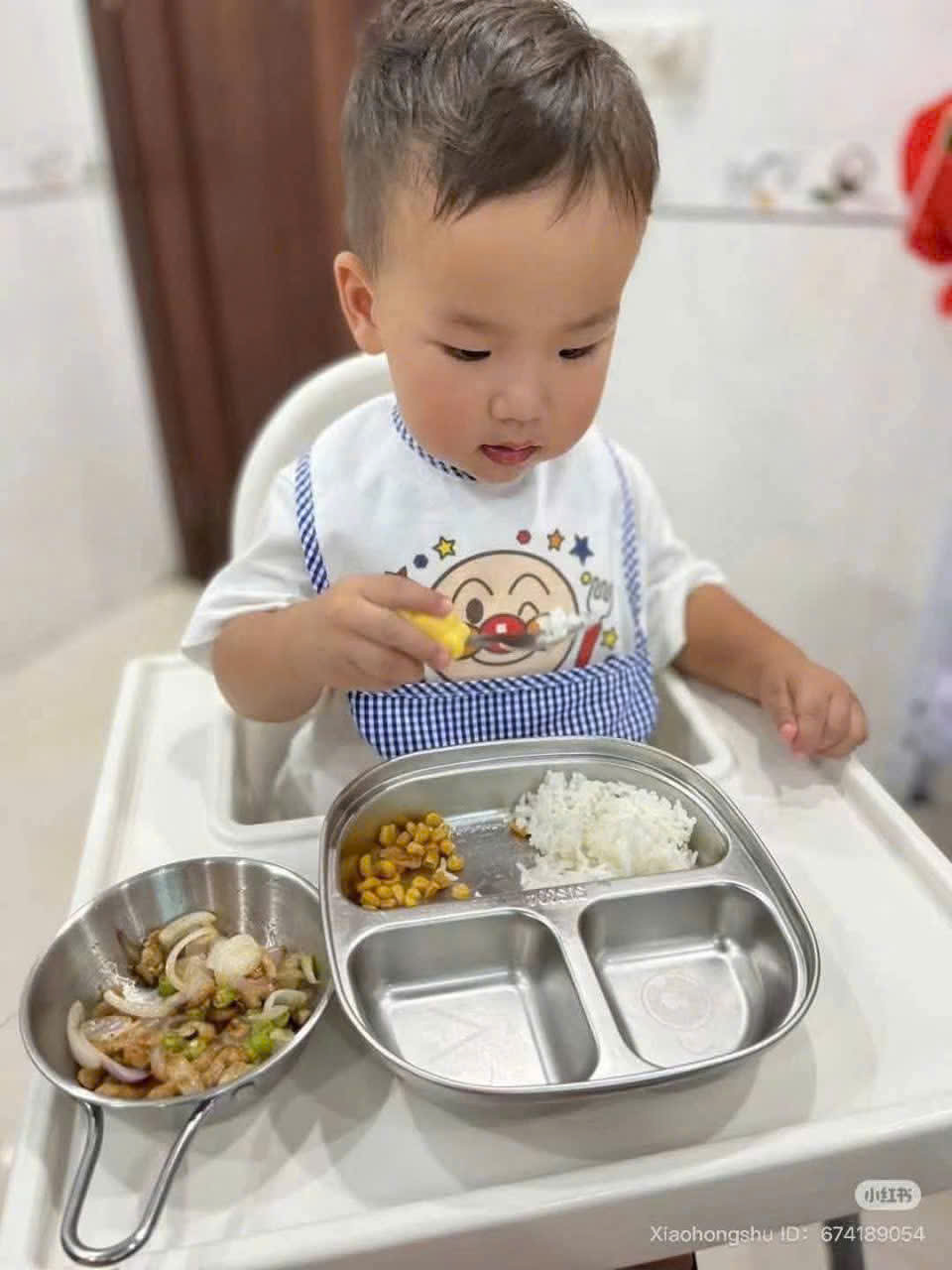 KHAY ĂN DẶM INOX 3 NGĂN – TẶNG KÈM THÌA