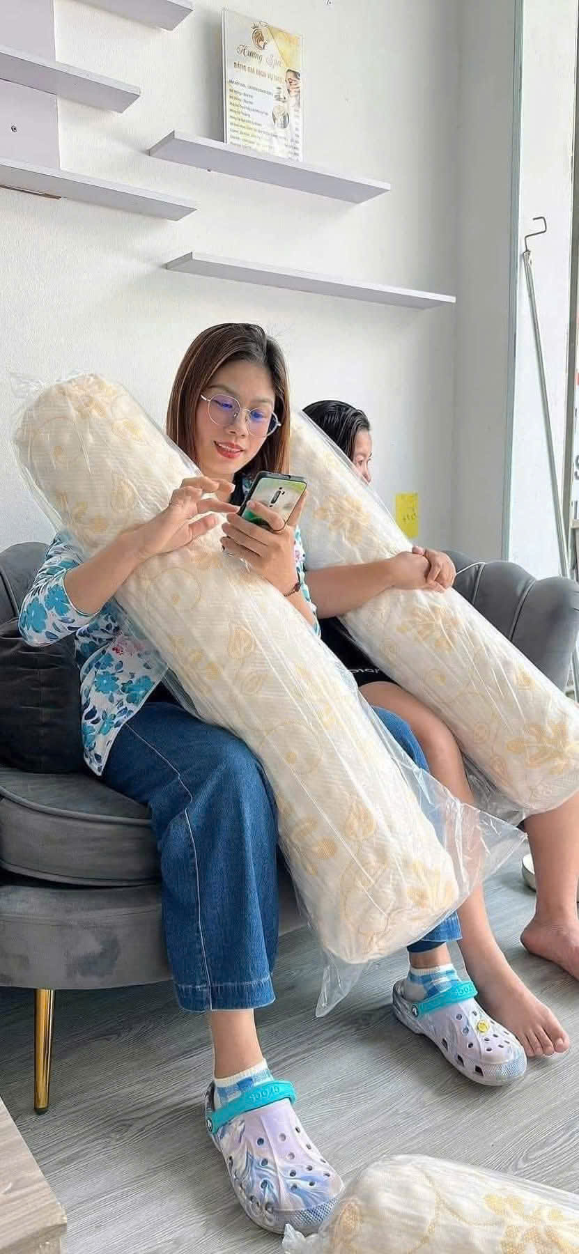 GỐI ÔM ZARA