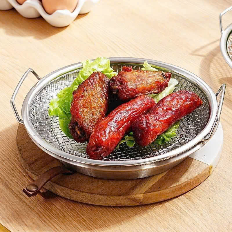 KHAY INOX KÈM VỈ LƯỚI size 22cm loại có tay cầm