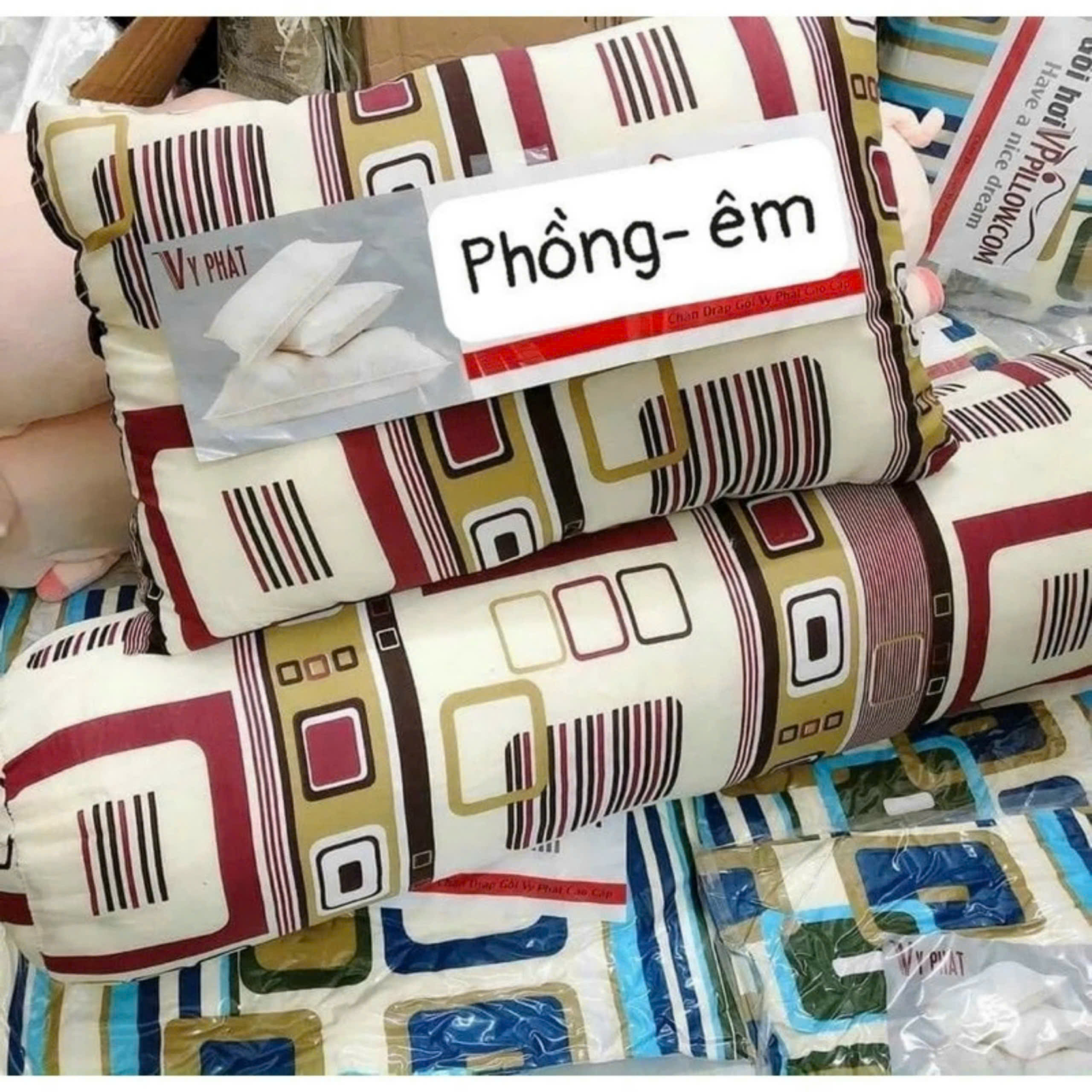 GỐI ÔM SỌC CARO
