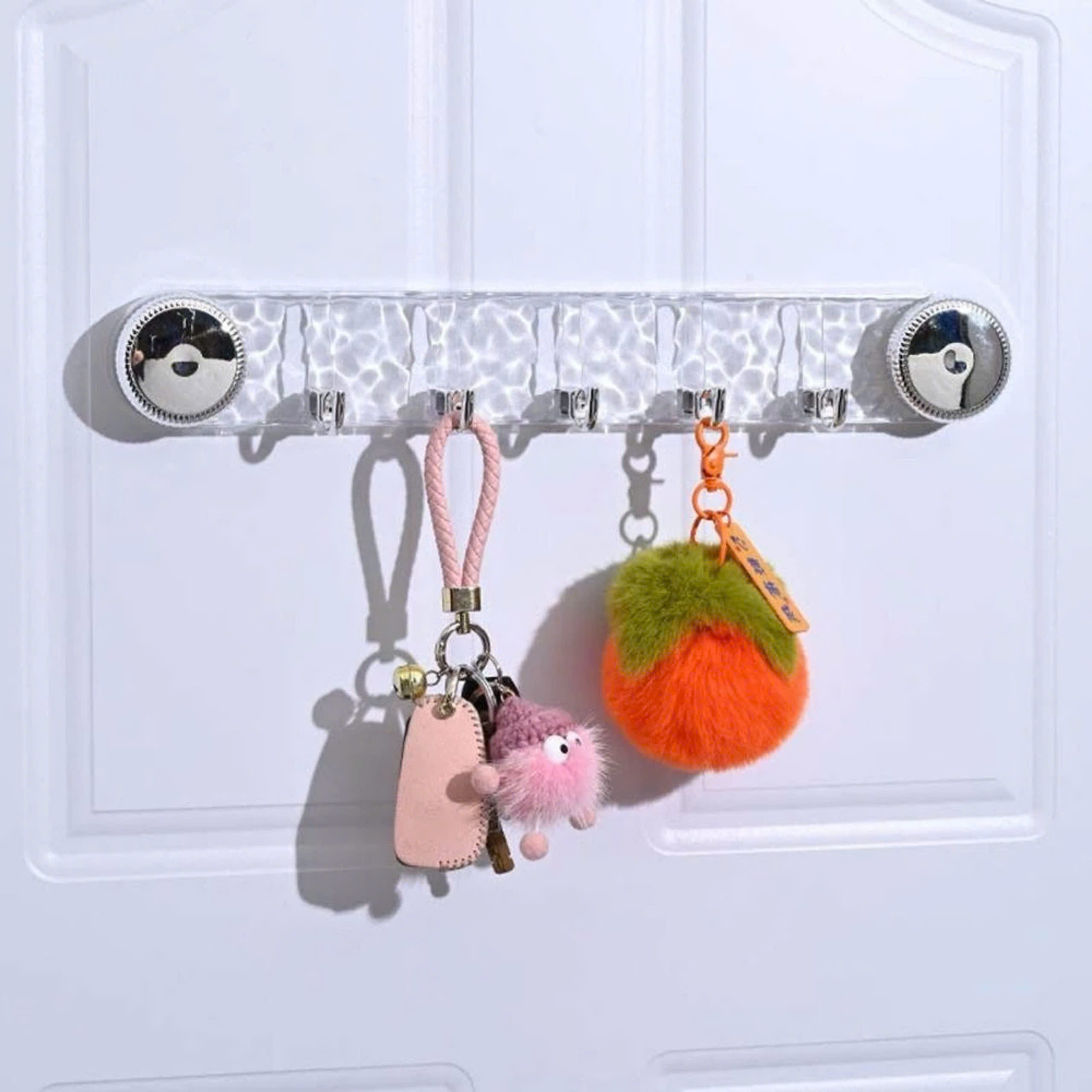 MÓC DÍNH TƯỜNG HÚT CHÂN KHÔNG