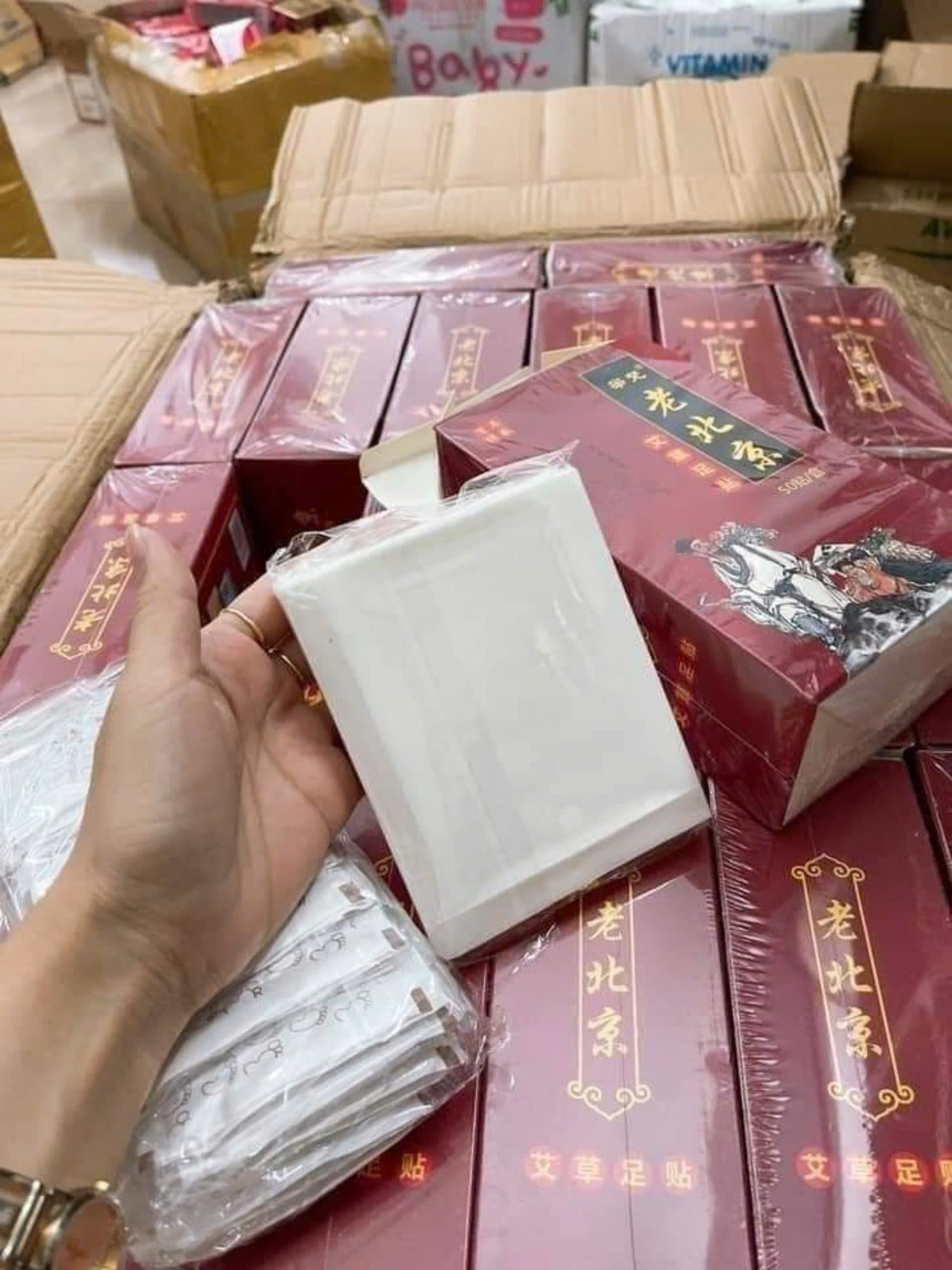 MIẾNG DÁN THẢI ĐỘC CHÂN Hộp 50 miếng
