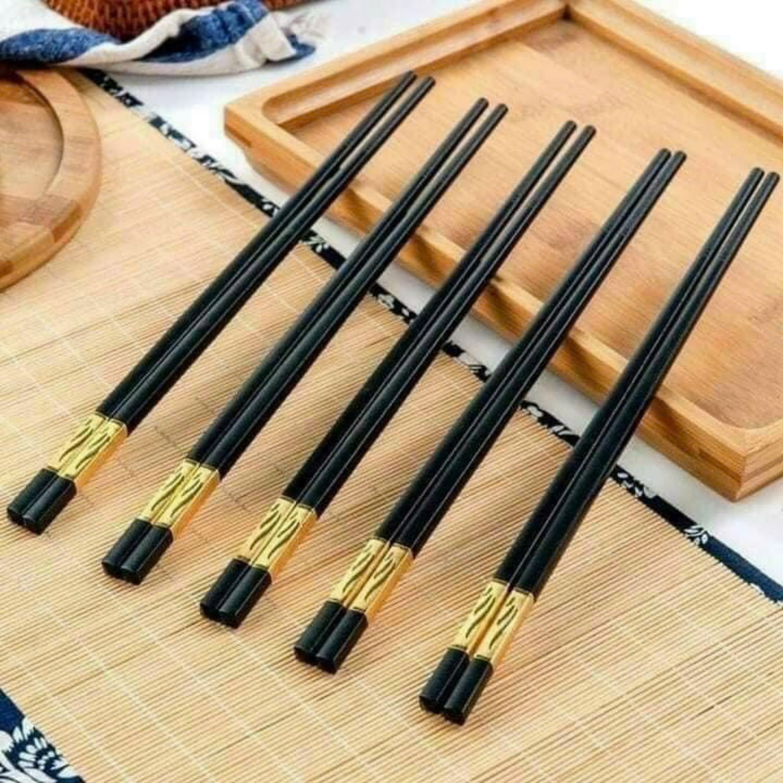 Set 10 Đôi Đũa Mạ Vàng