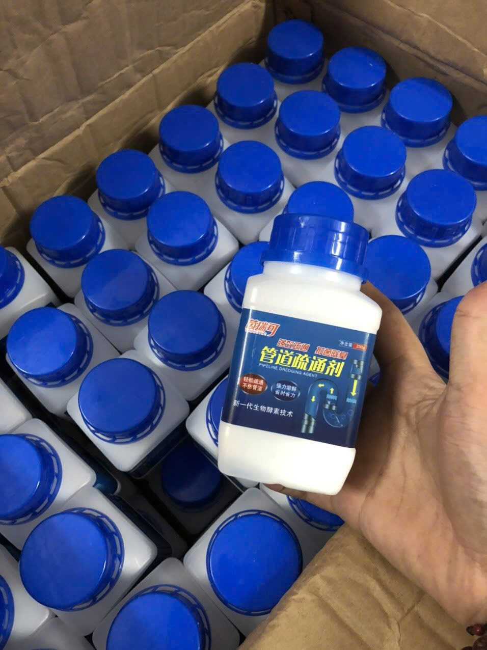 Lọ bột thông cống nắp xanh