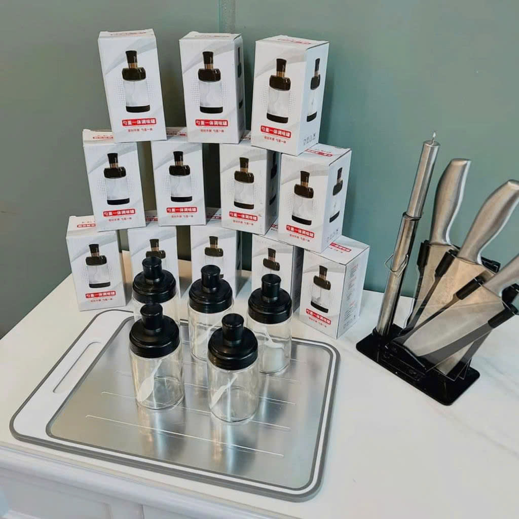 SEt 4 Lọ Đựng Gia Vị Kèm Muỗng Cực Xịn