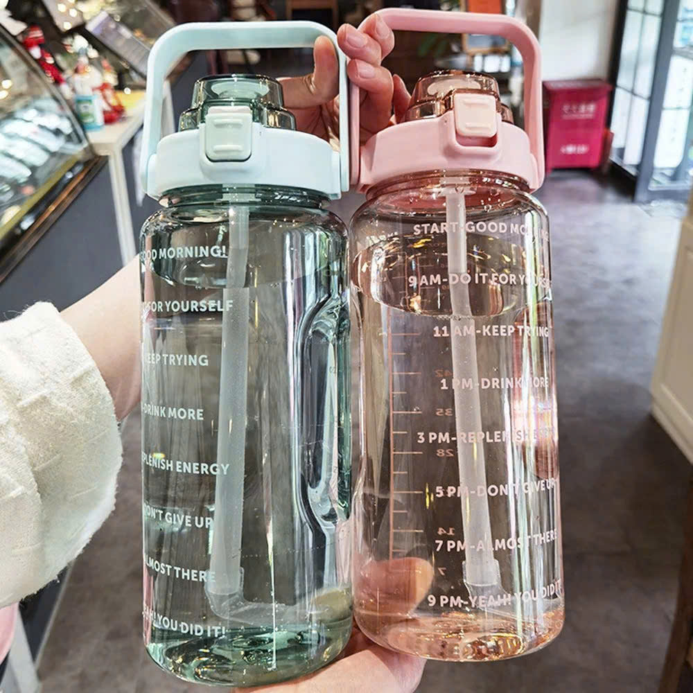 BÌNH NƯỚC NHẮC NHỞ 2L CHIA GIỜ UỐNG