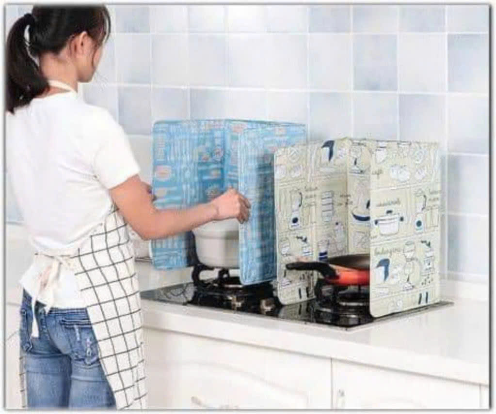 TẤM CHẮN DẦU MỠ BẾP GA iN HOẠ TIẾT
