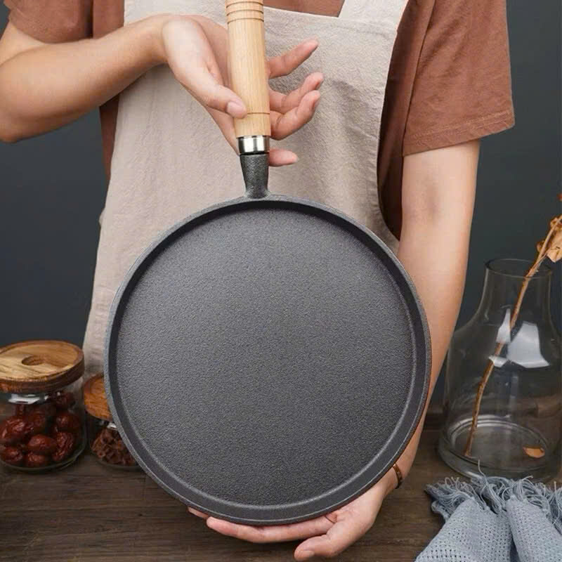 CHẢO GANG CÁN GỖ SIZE 20cm
