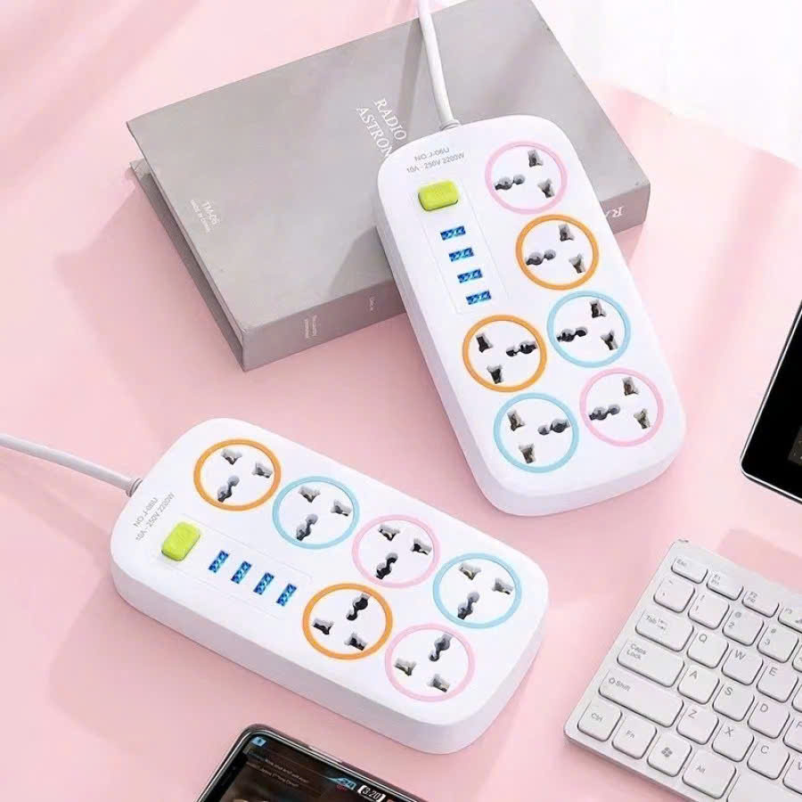 Ổ điện đa năng thông minh 6 lỗ 4 cổng USB tiện dụng