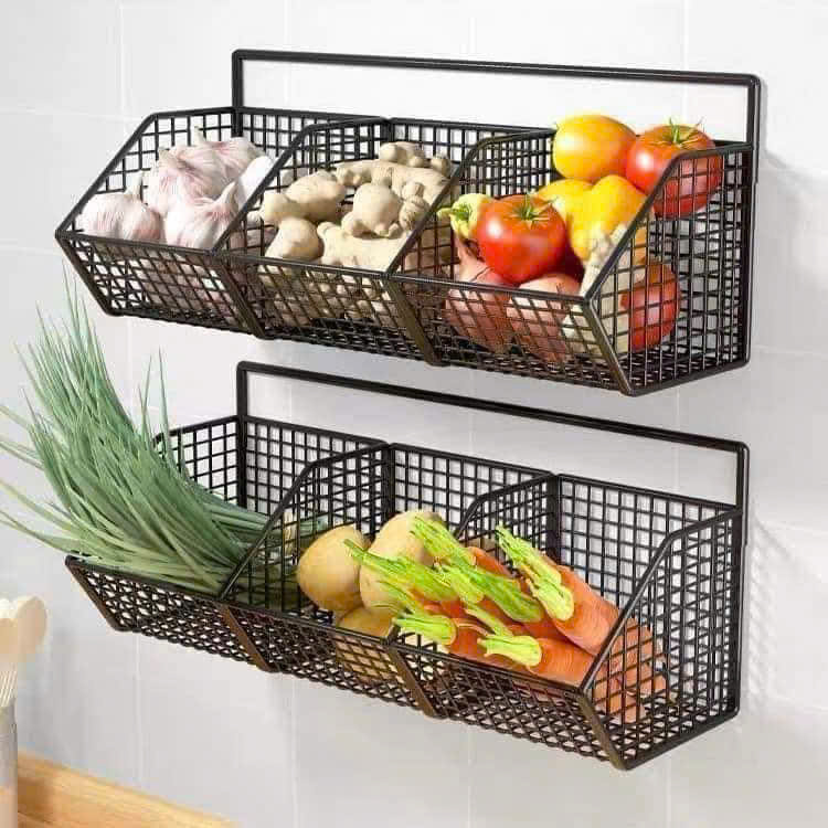 KỆ LƯỚI SẮT 3 NGĂN ĐỰNG GIA VỊ , NHÀ TẮM