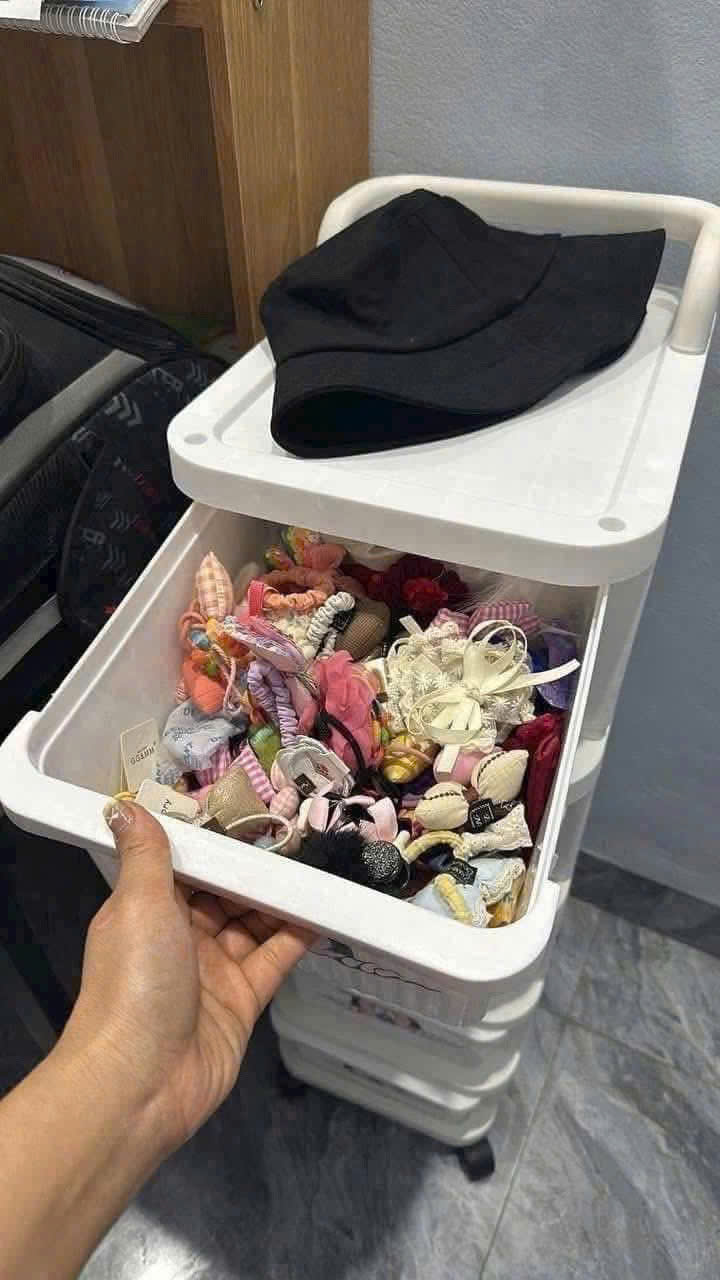 TỦ KÉO ĐA NĂNG MICKEY 4 TẦNG CÓ BÁNH XE