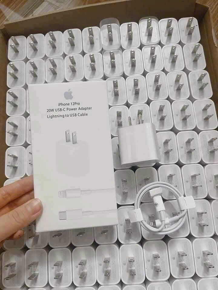 Củ sạc nhanh 20W và Cáp TypeC