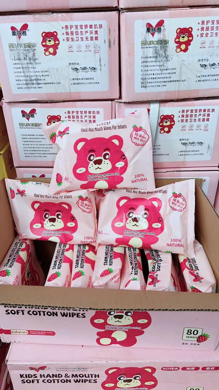 HỘP 10 GÓI  KHĂN GIẤY ƯỚT GẤU DÂU LOSTO
