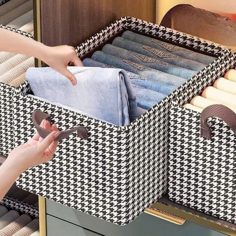 Hộp vải đựng quần áo caro size trung