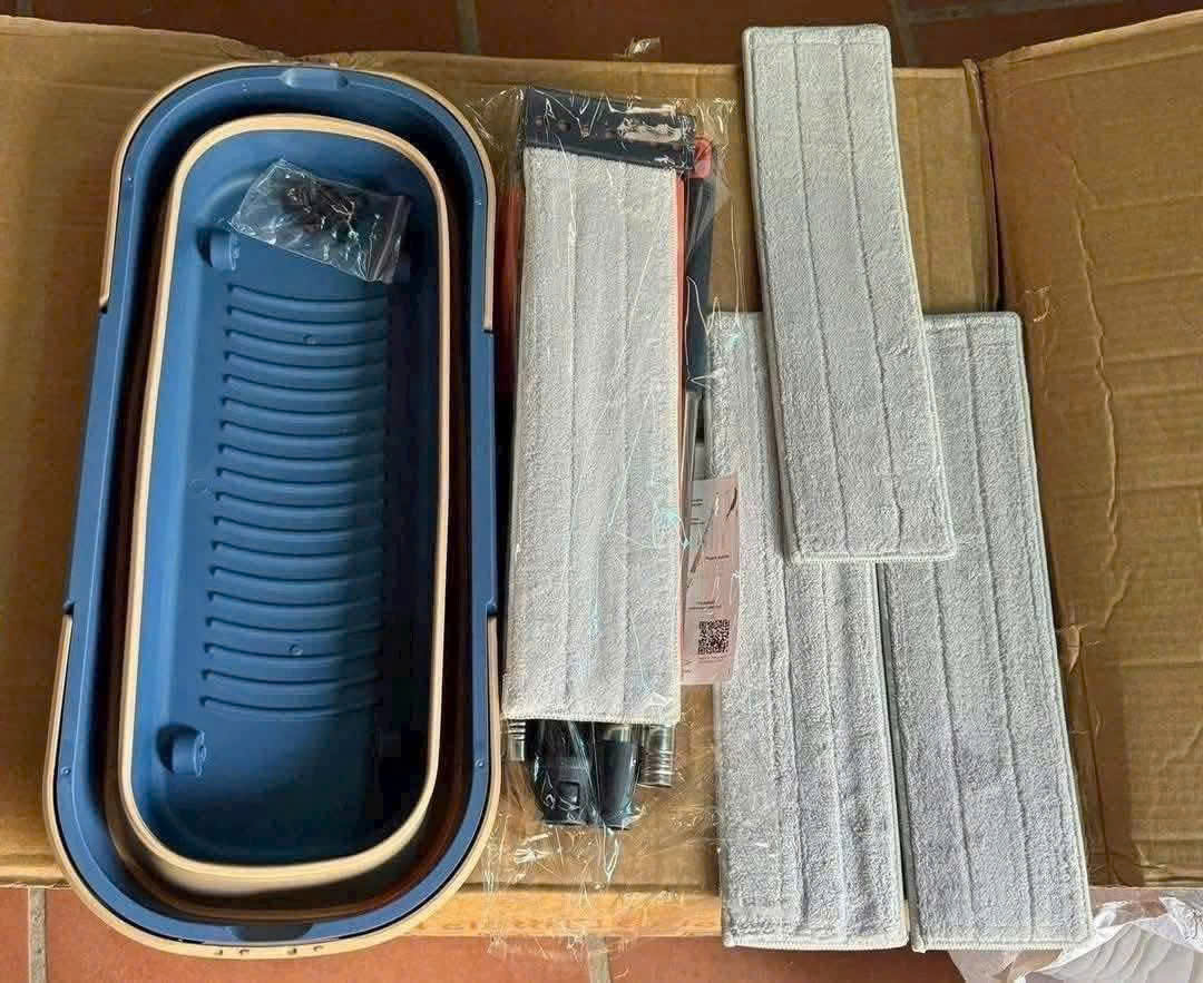 BỘ LAU NHÀ TỰ VẮT THÔNG MINH KÈM CHẬU GẤP GỌN