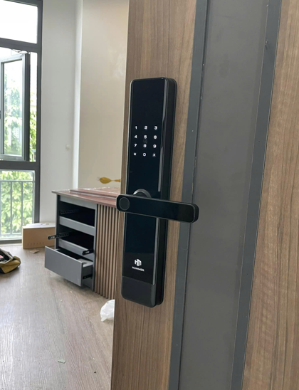 Khóa cửa vân tay HUMMER HM-666
