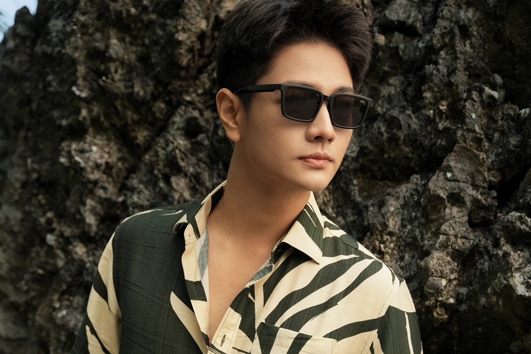 Mix & match kính mắt LECOS: Từ công sở đến khu nghỉ dưỡng