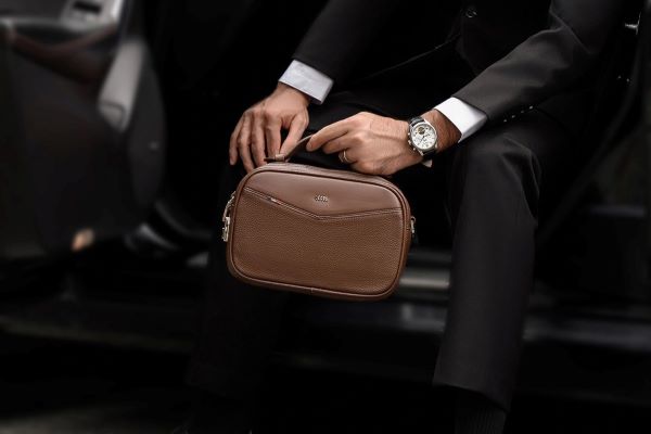 8 cách bảo quản túi da bền đẹp không bị bong tróc