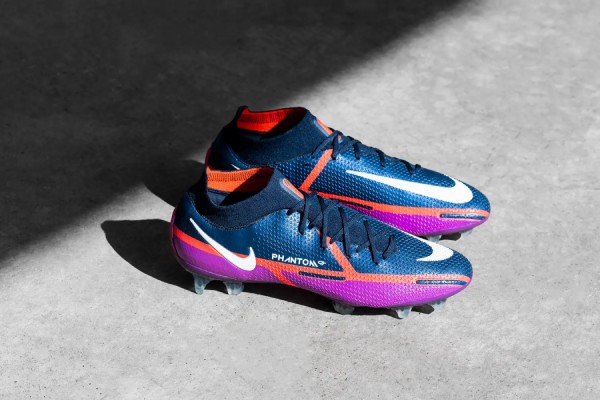 Điểm tên các loại giày đá bóng phổ biến hiện nay