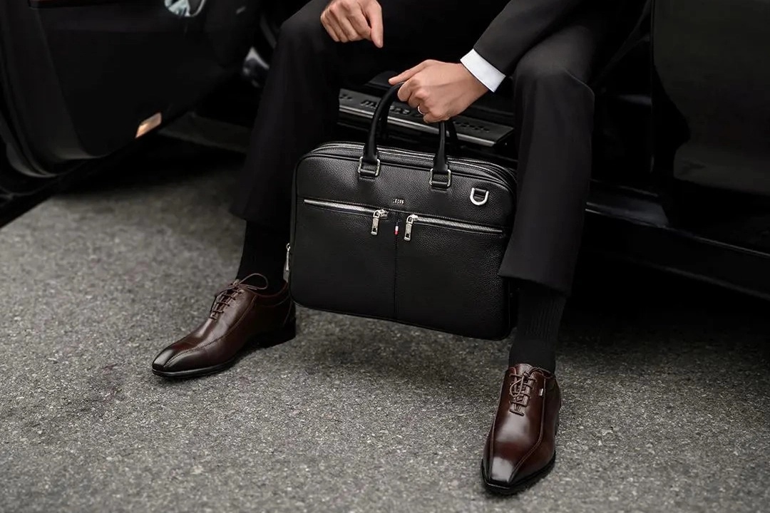 Combo túi và ví cao cấp tặng doanh nghiệp từ LECOS